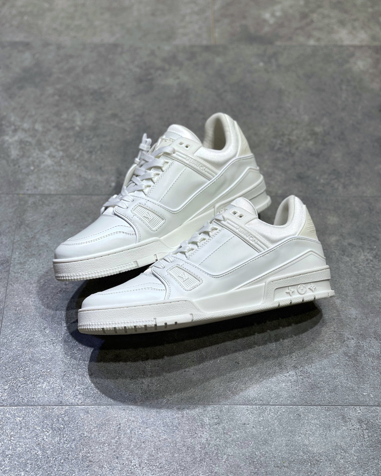 LOU TRAINERS