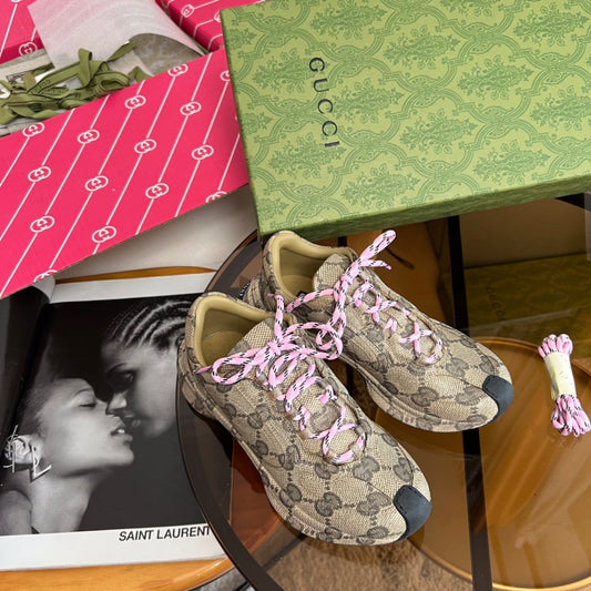 GG RUN SNEAKER