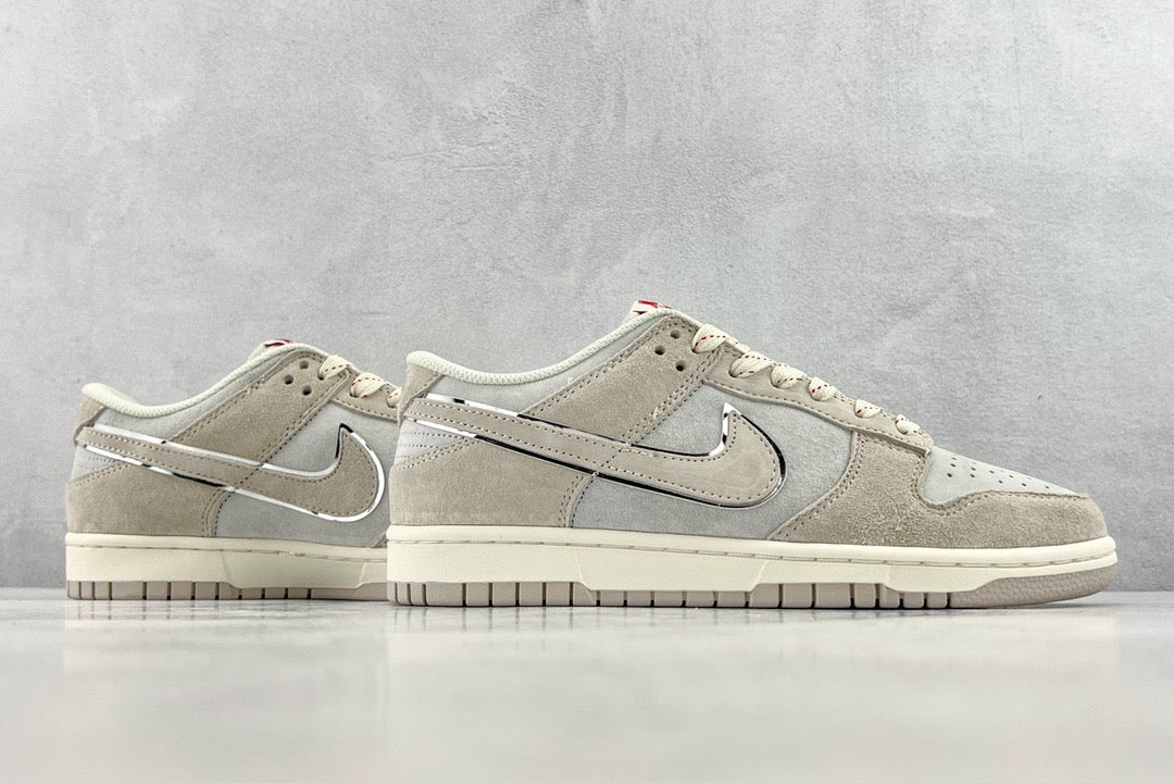 DUNK LOW x OTOMO KATUSHIRO