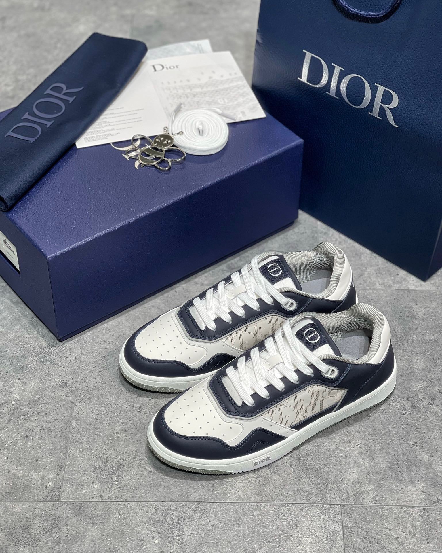 CD B27 SNEAKERS