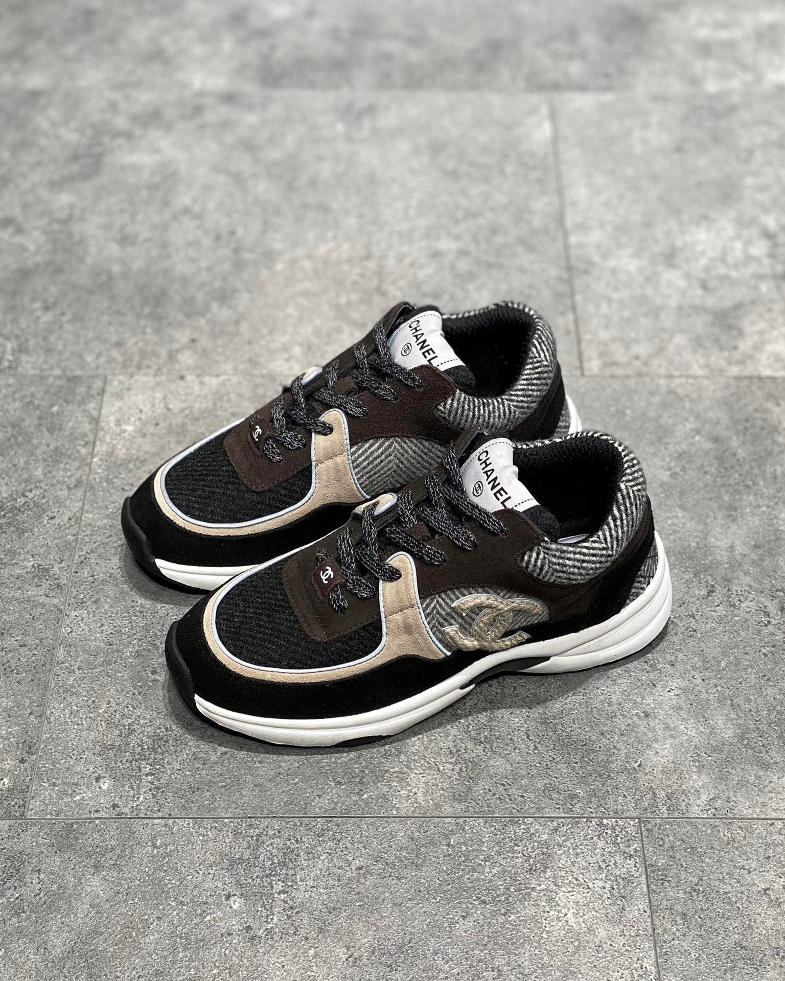 CC TRAINERS