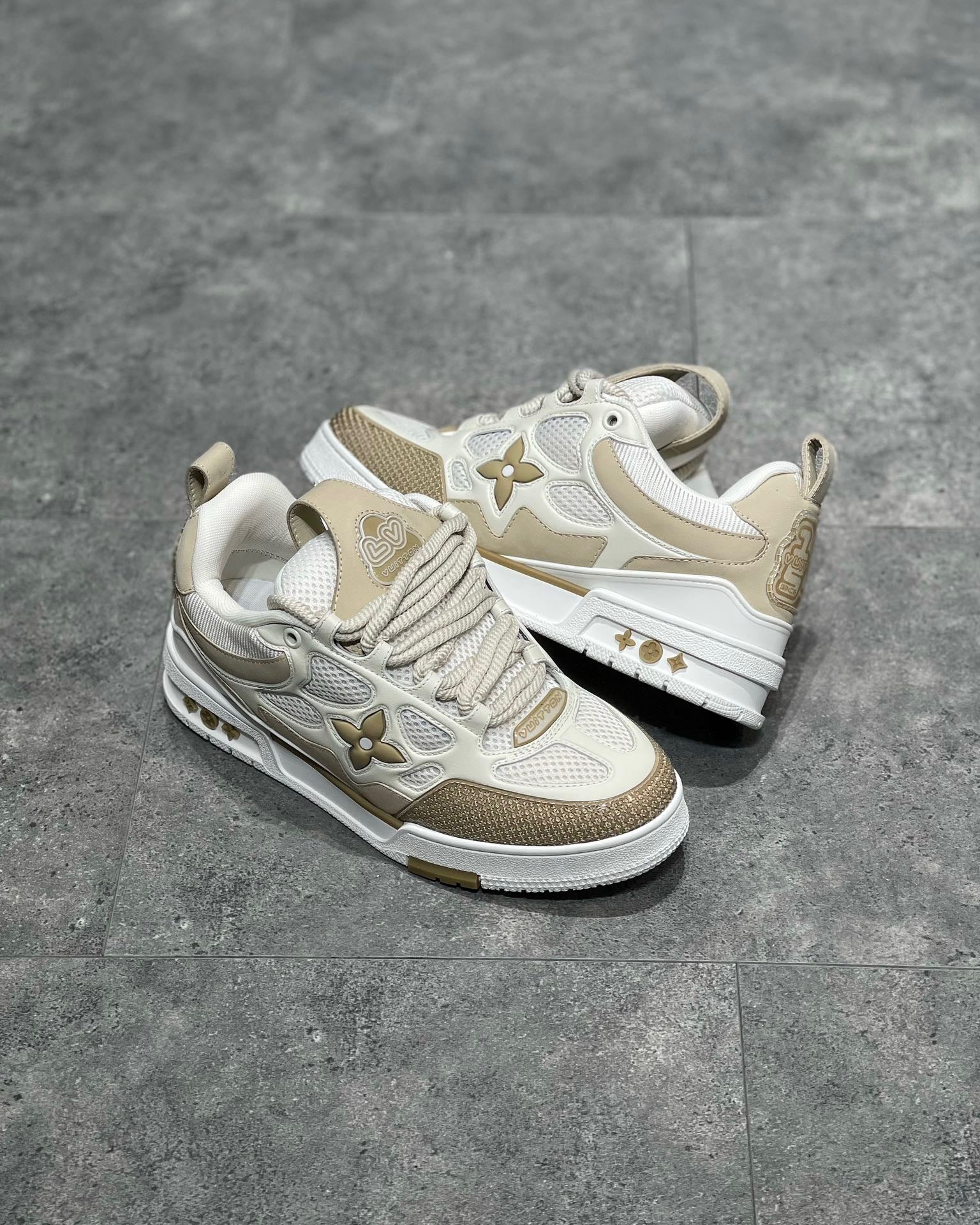 LOU TRAINERS