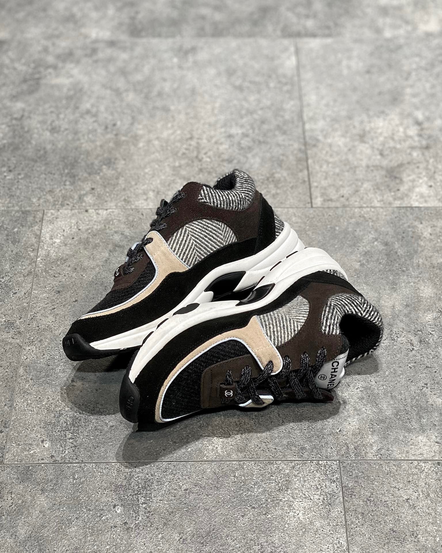 CC TRAINERS
