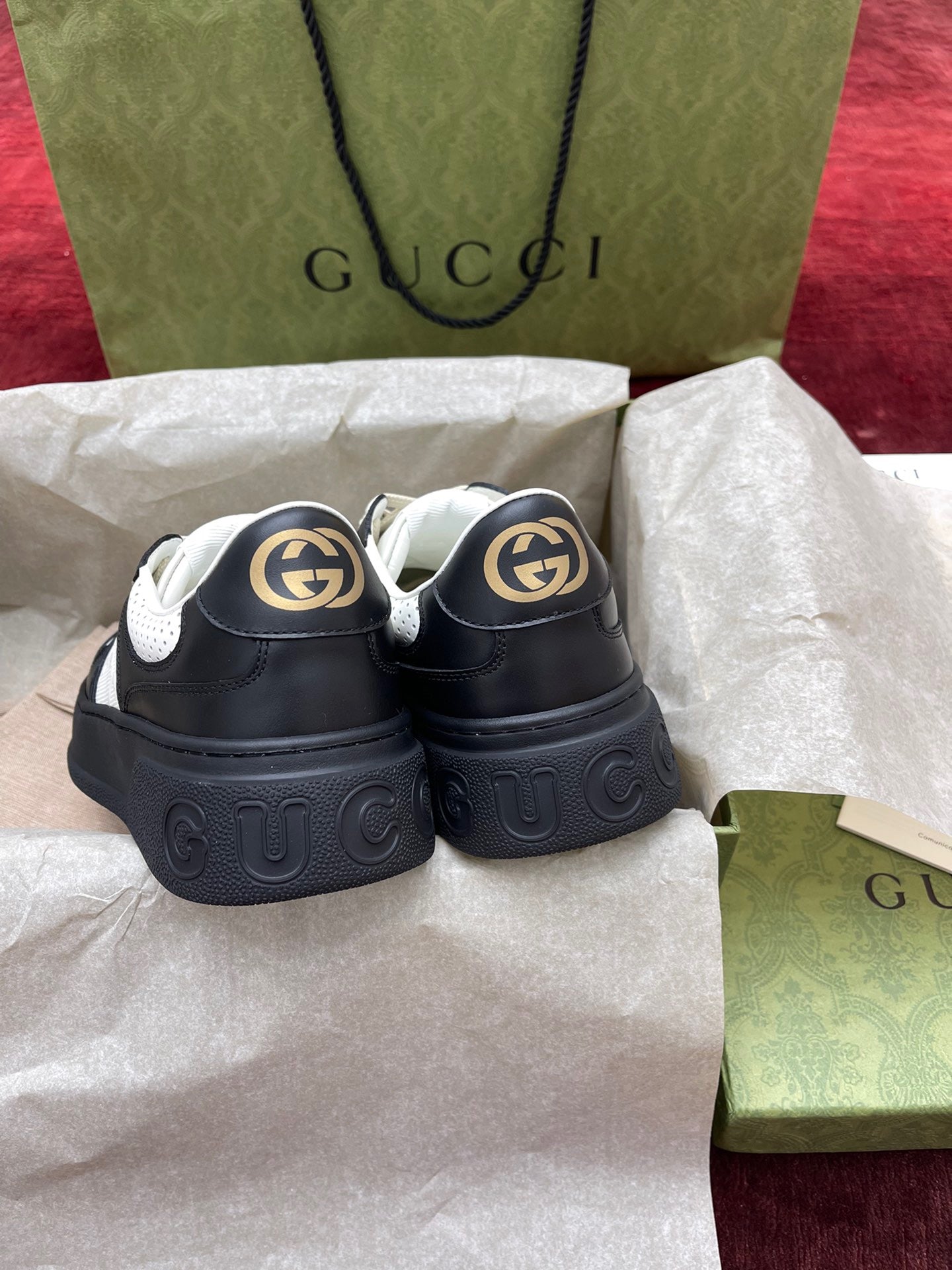GG SUPREME TRAINERS
