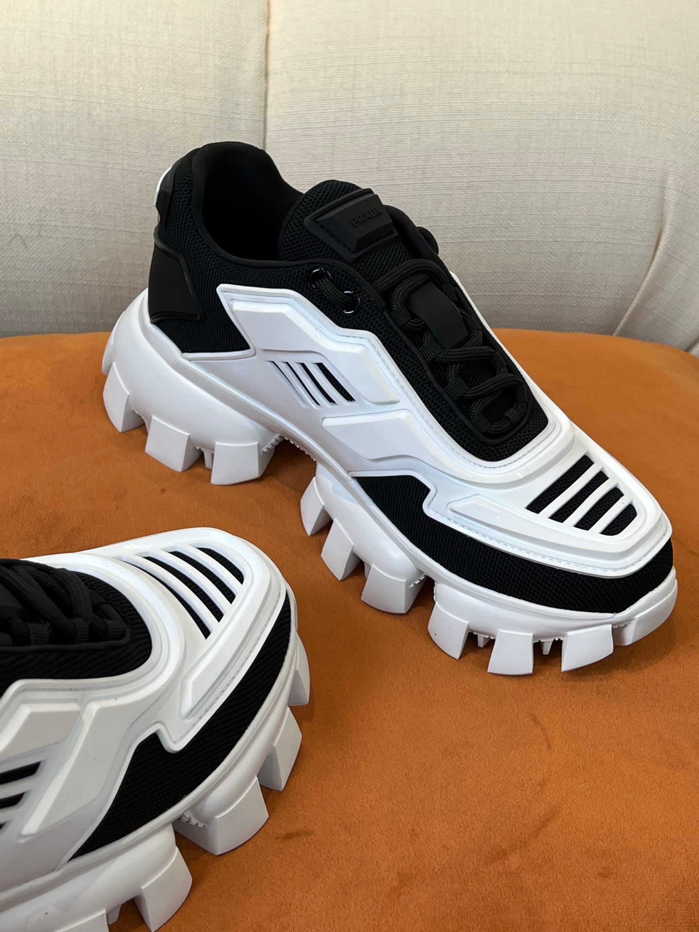 PD CLOUDBUST THUNDER SNEAKERS