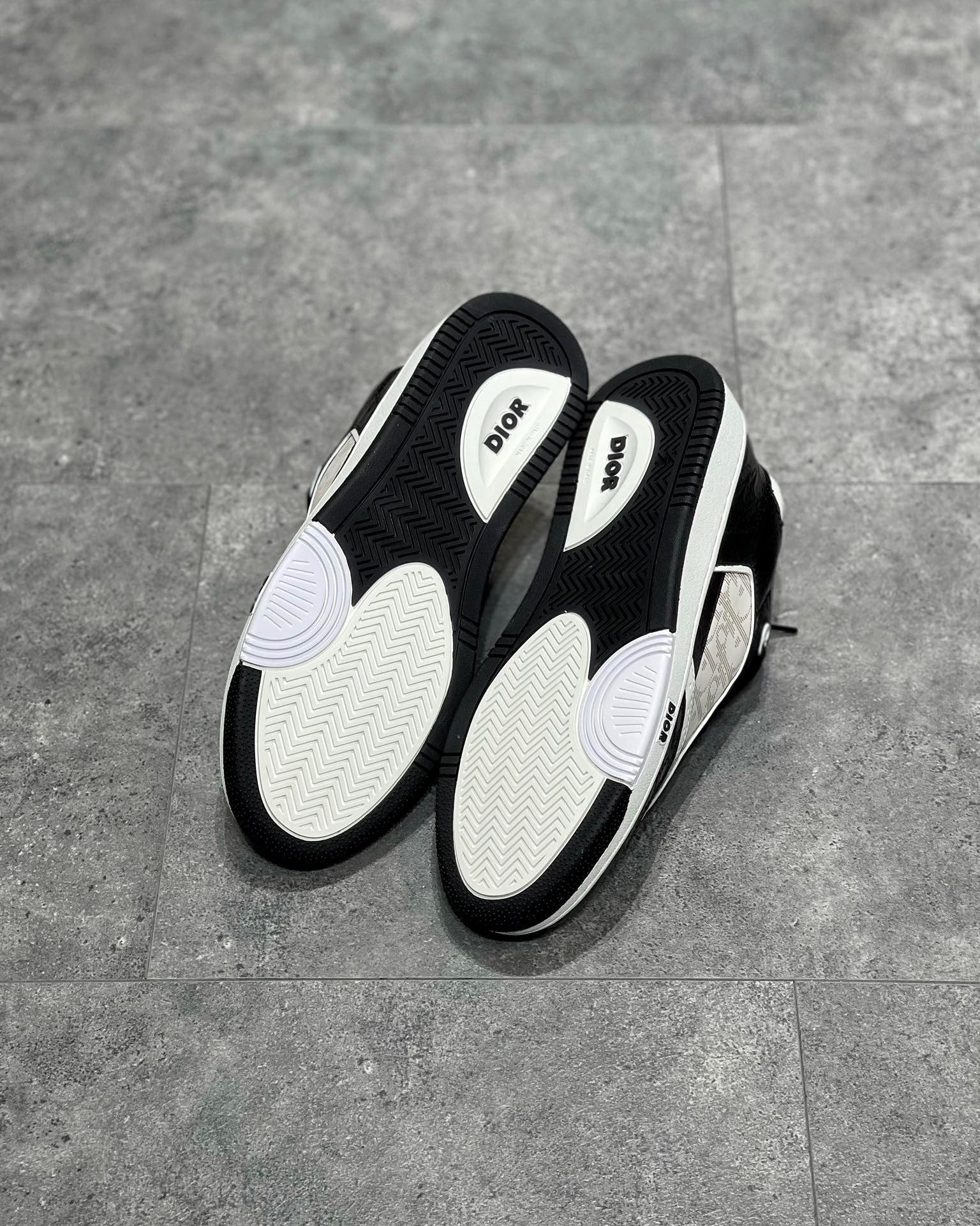 CD B27 SNEAKERS