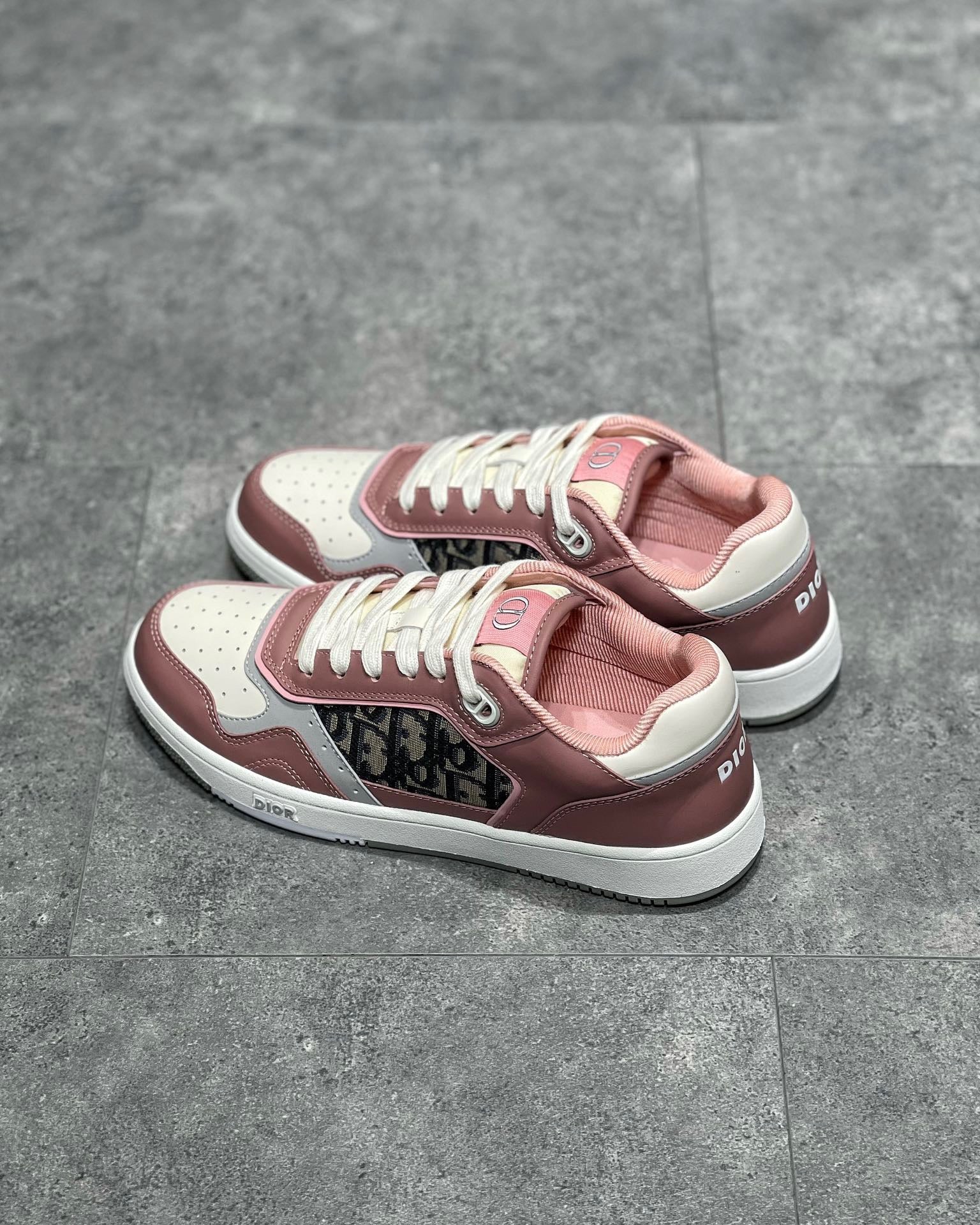 CD B27 SNEAKERS