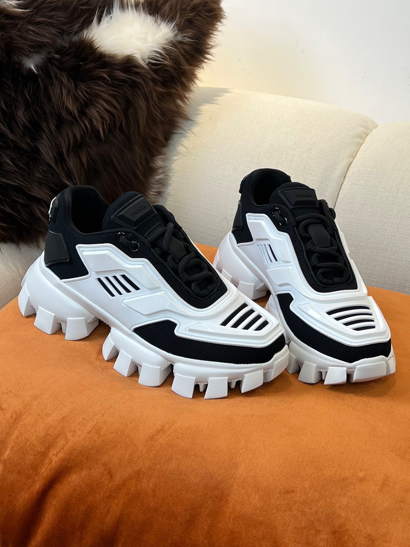PD CLOUDBUST THUNDER SNEAKERS