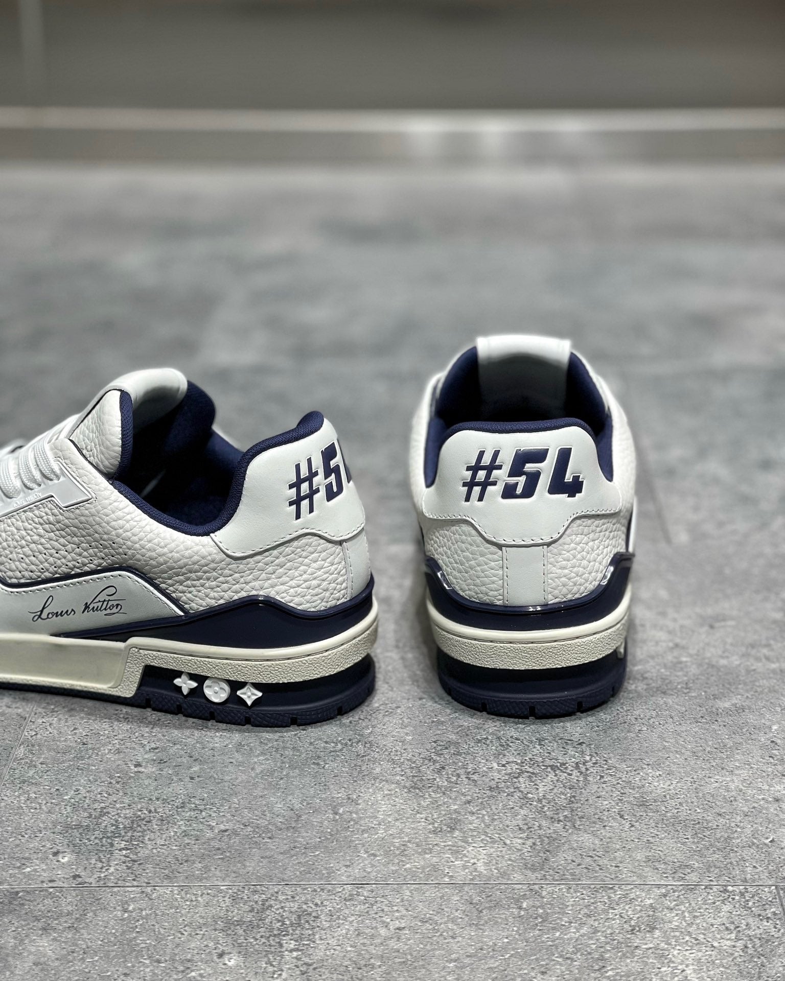 LOU TRAINERS