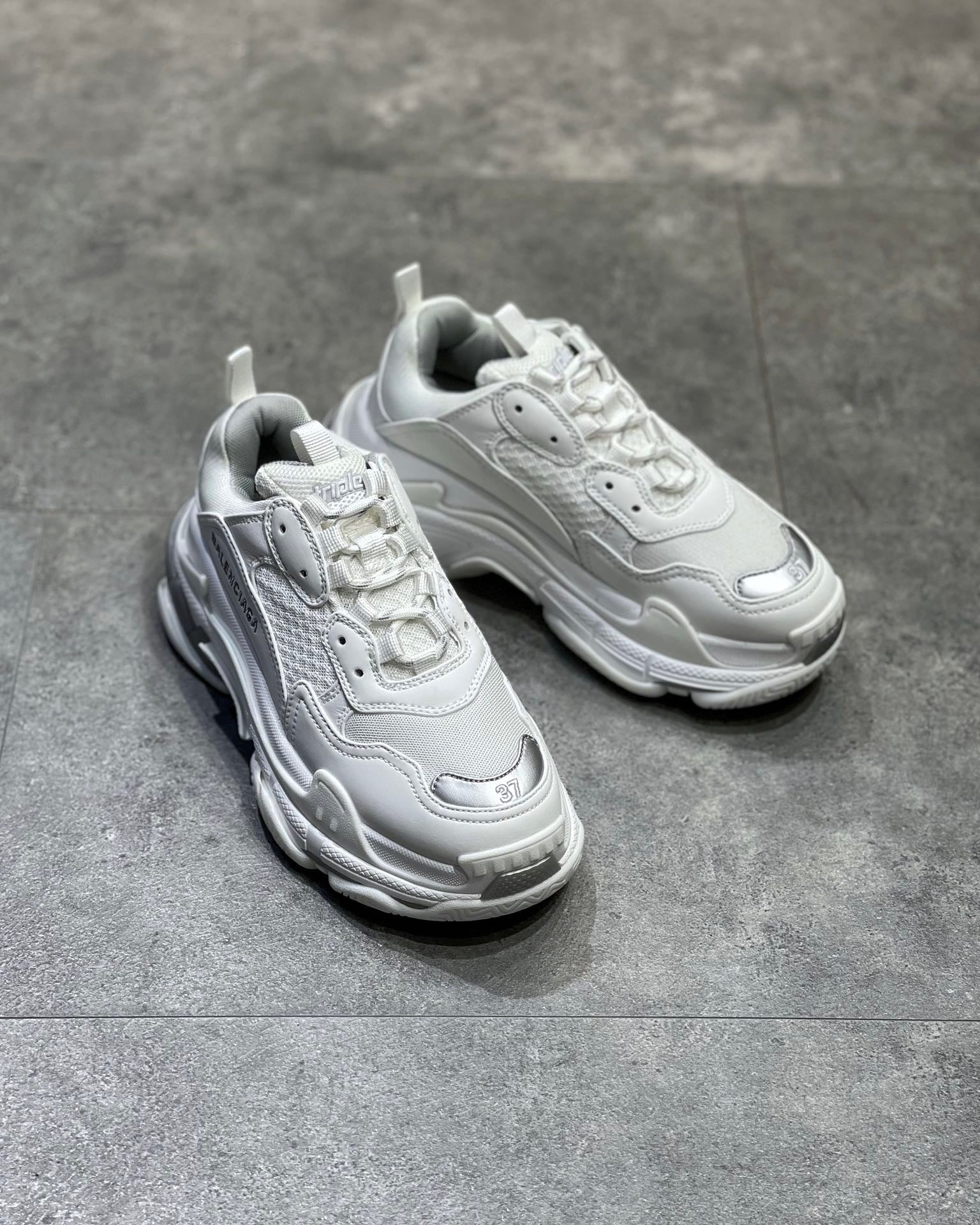 BAL TRIPLE S SNEAKER