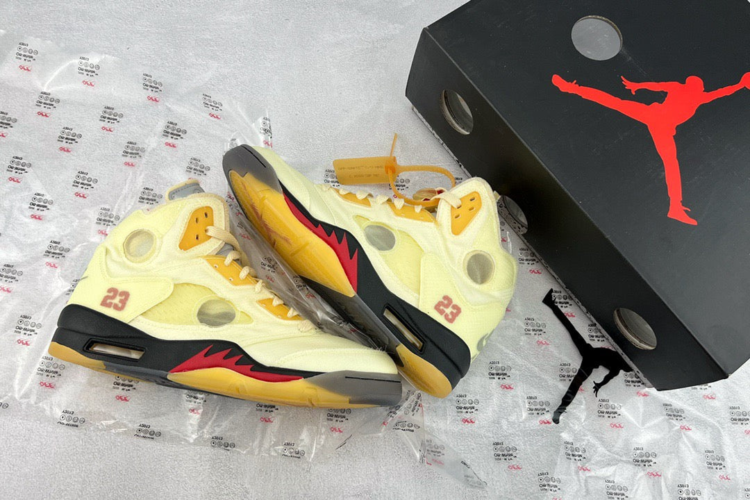 JORDAN X OFF WHIT 5 RETRO