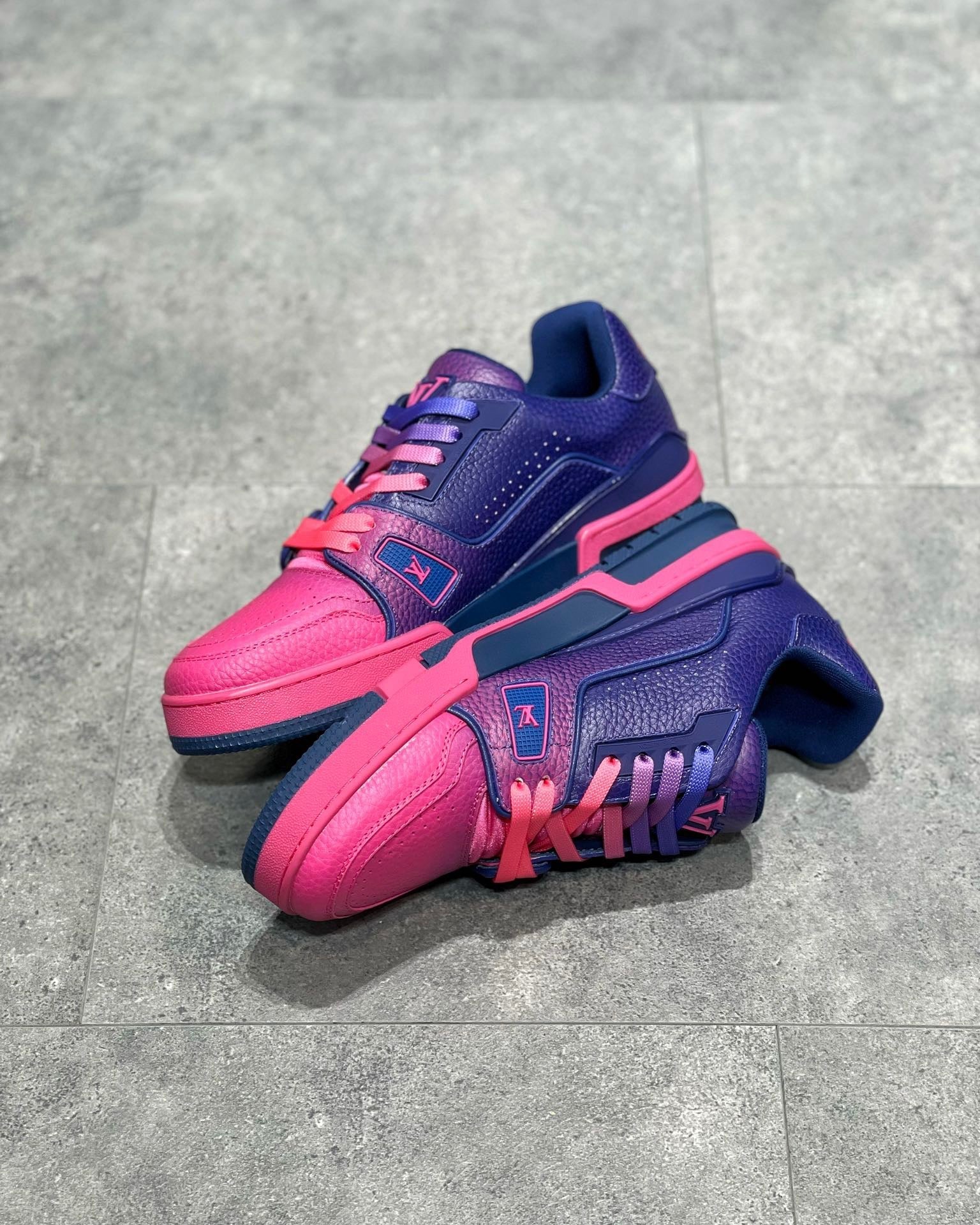 LOU TRAINERS