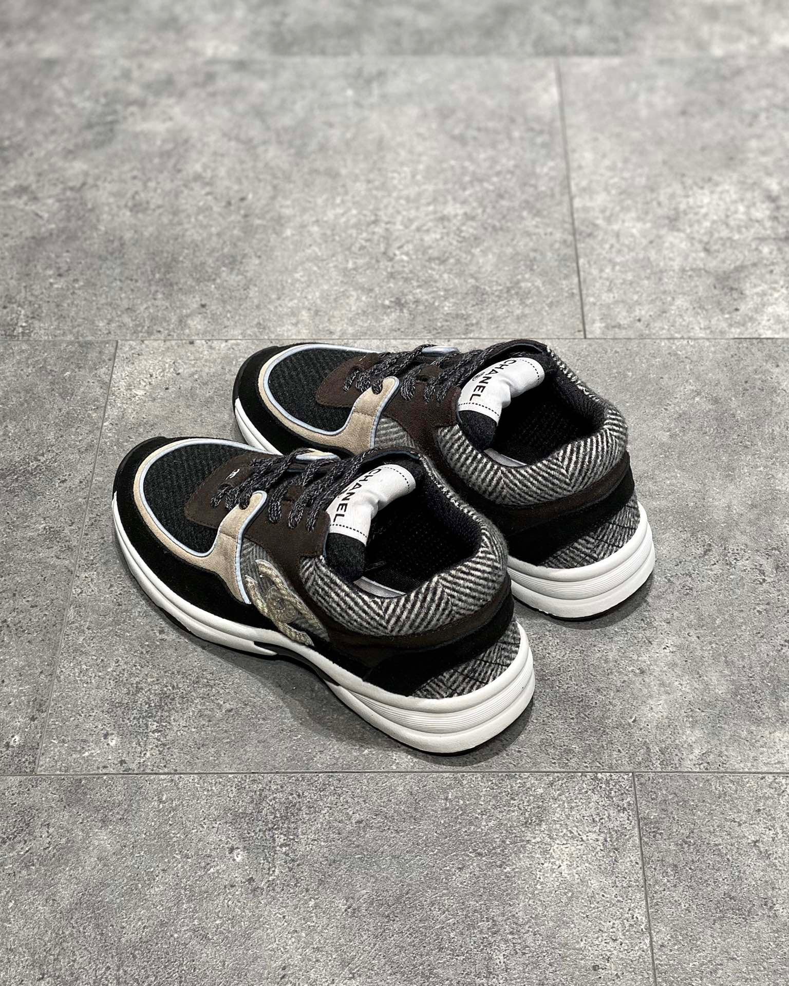 CC TRAINERS