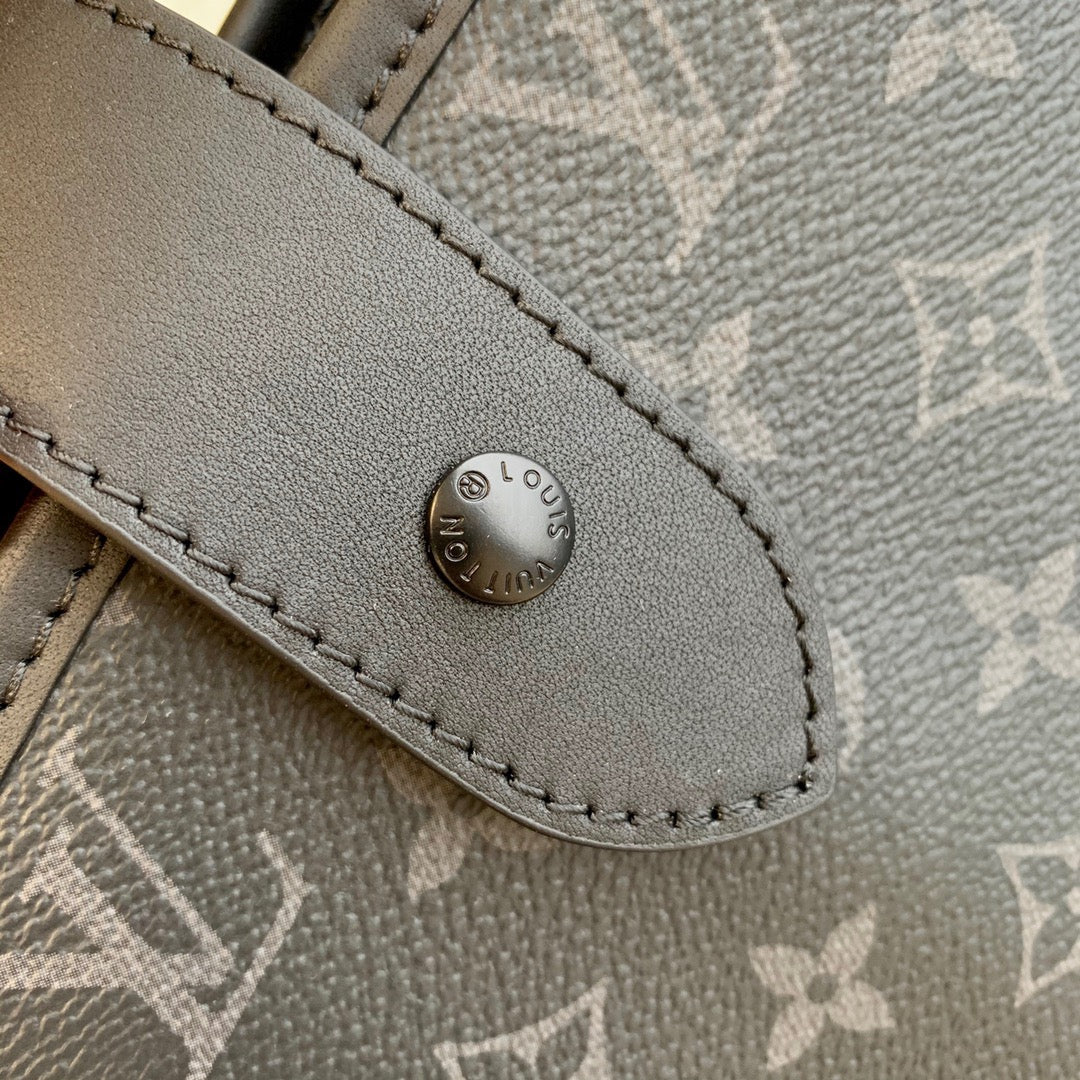 LOU SAUMUR TOTE