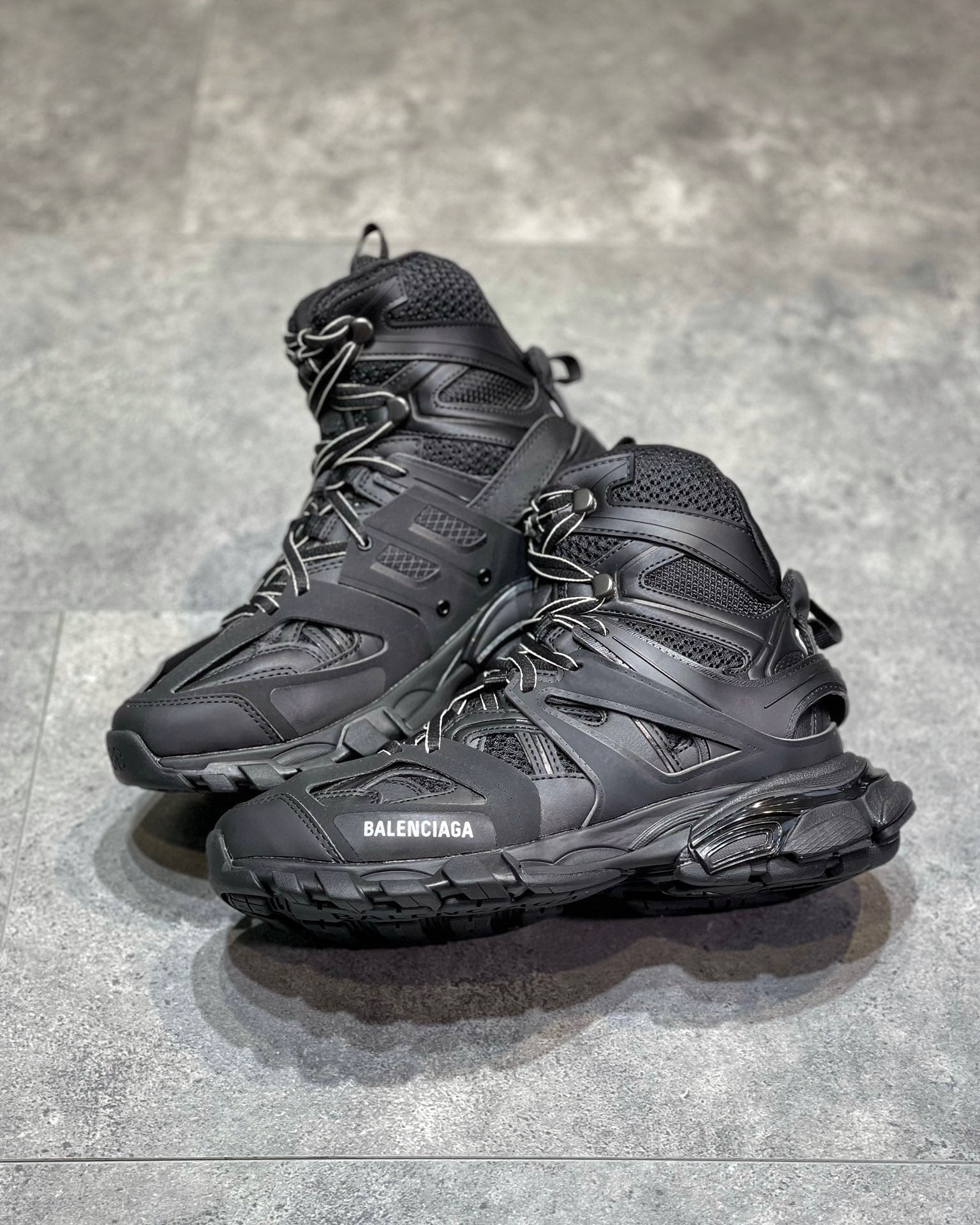BAL TRACK HIGH HIKE SNEAKER