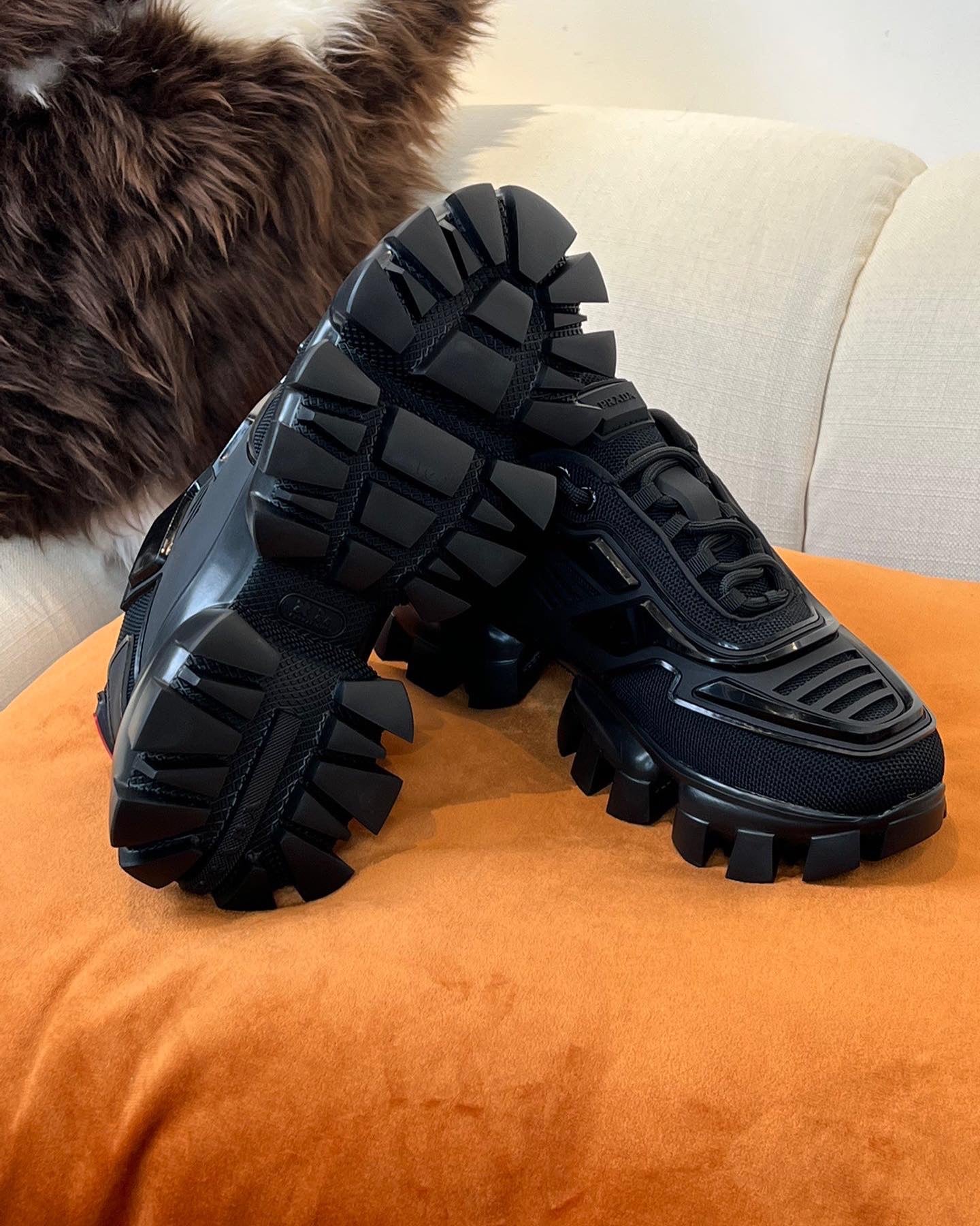 PD CLOUDBUST THUNDER SNEAKERS