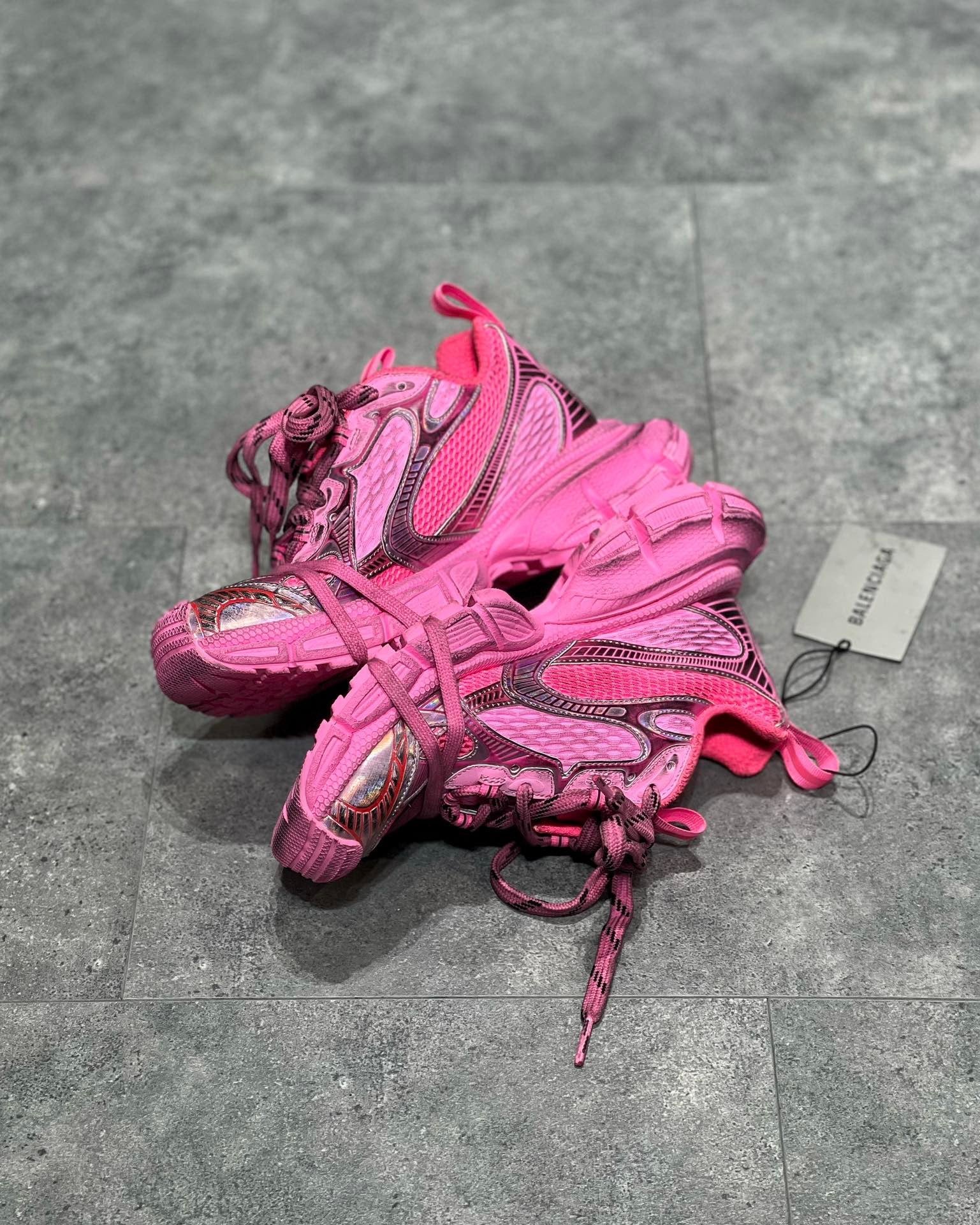 BAL 3XL TRAINERS