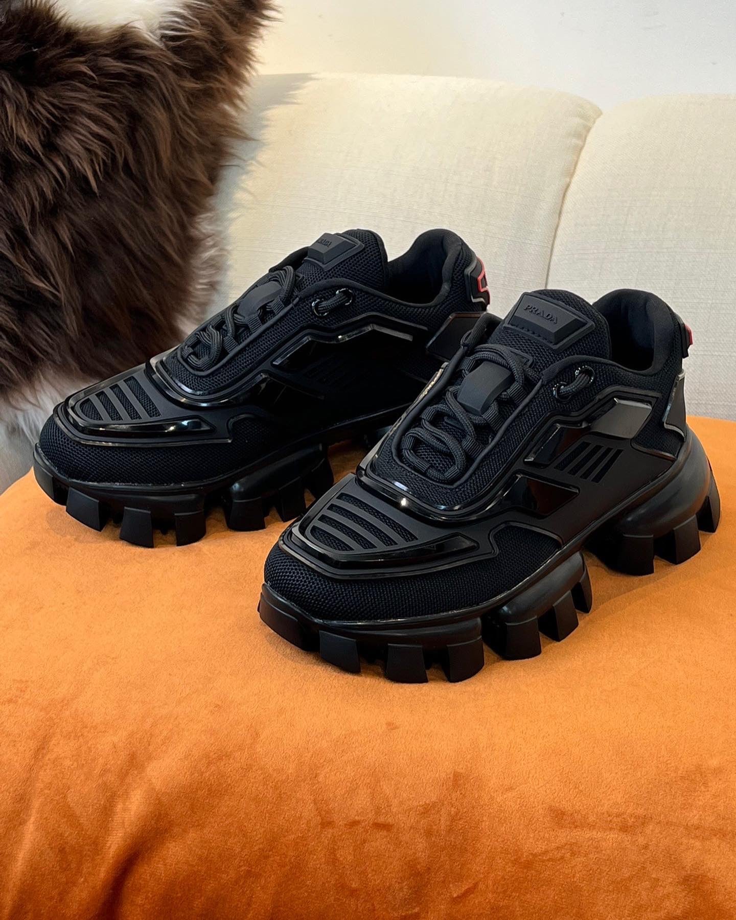 PD CLOUDBUST THUNDER SNEAKERS