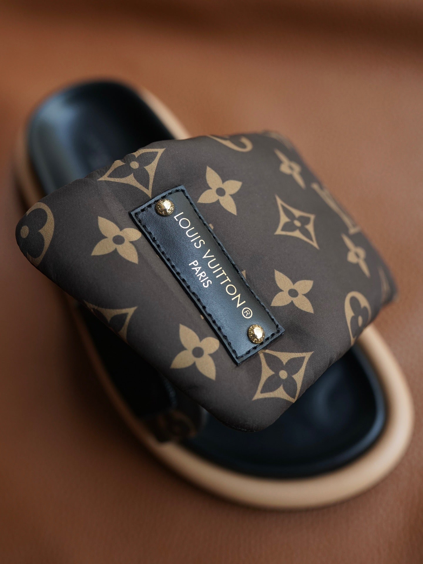 LOU PILLOW MULES