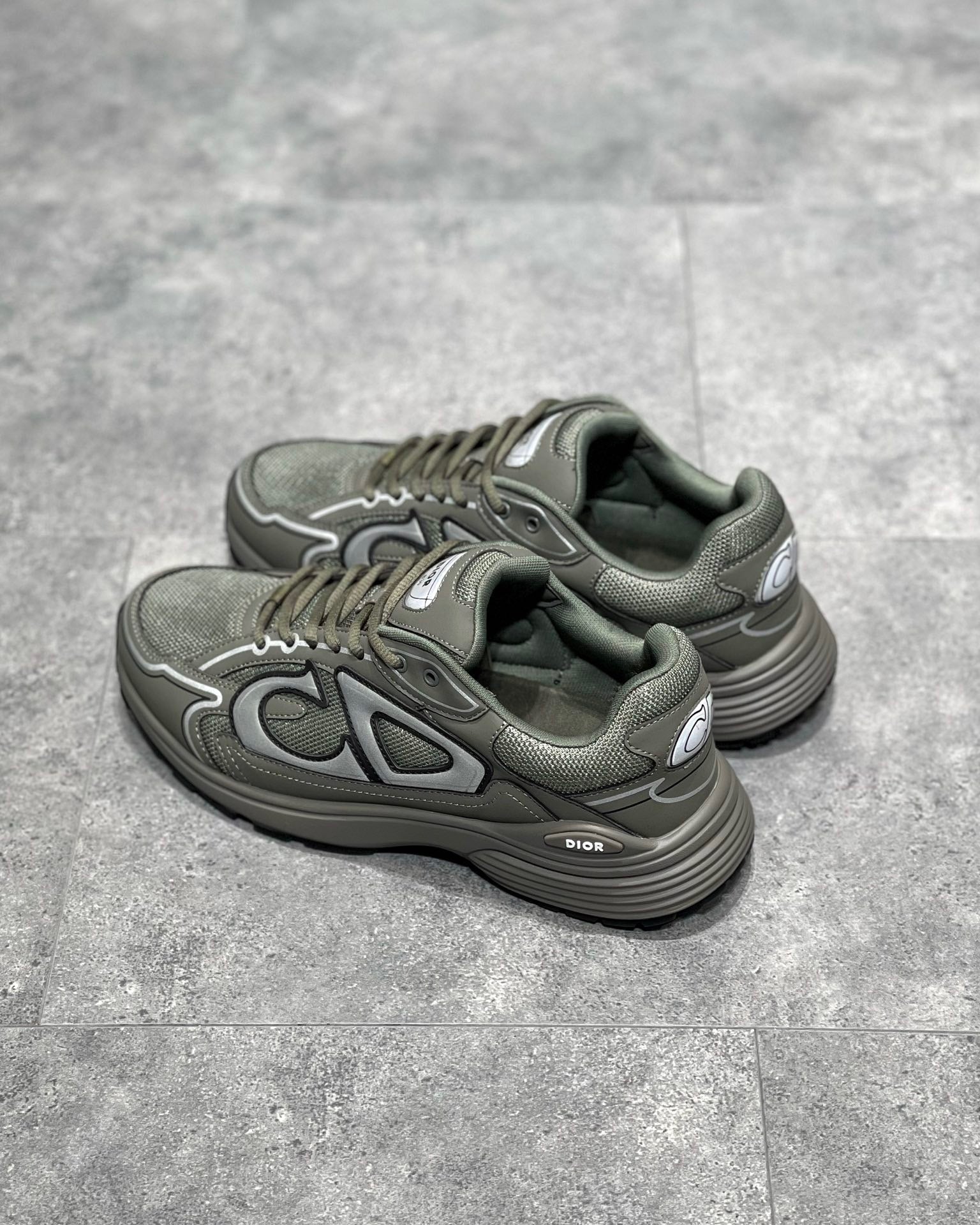CD B30 SNEAKER