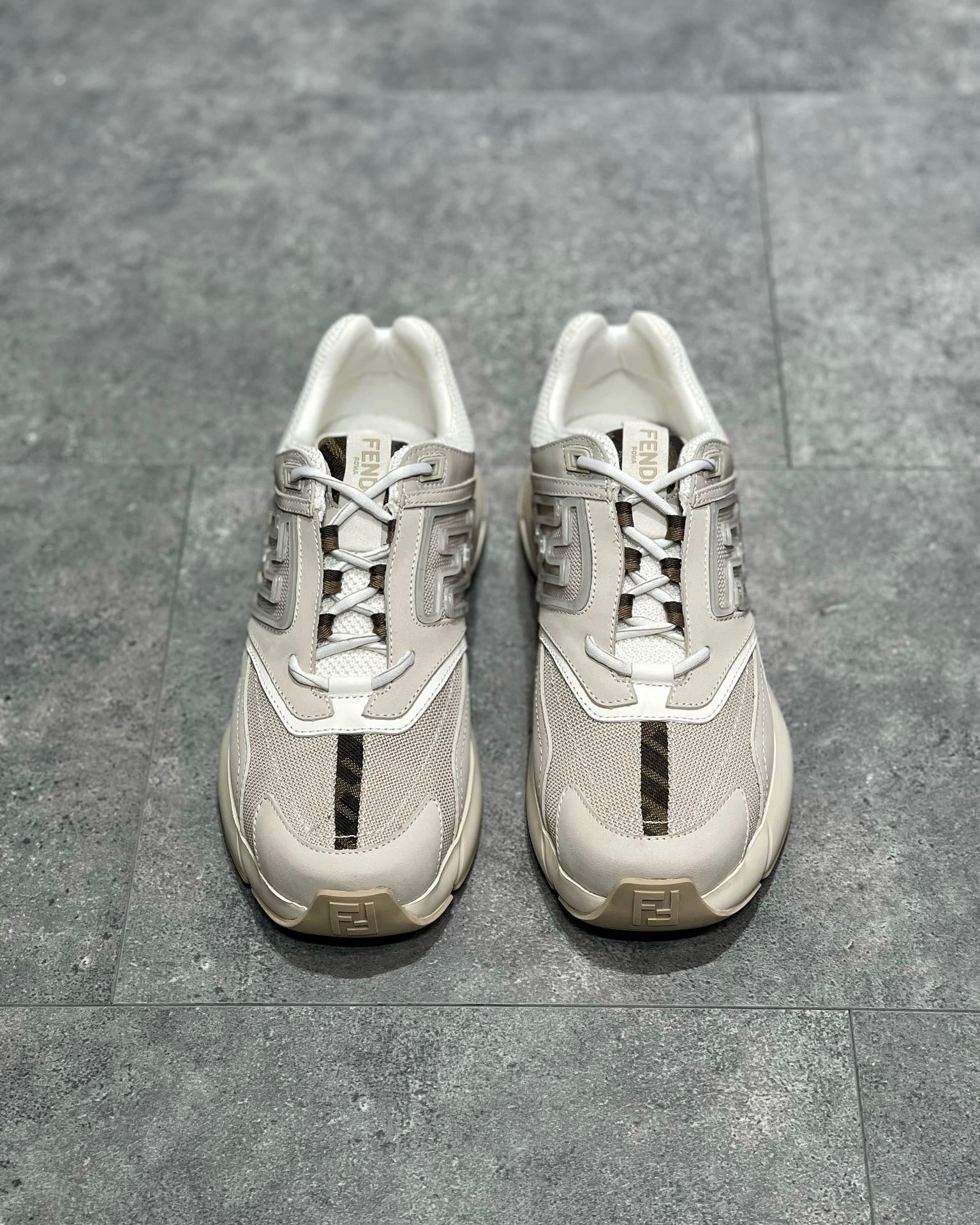 FEN FASTER SNEAKERS