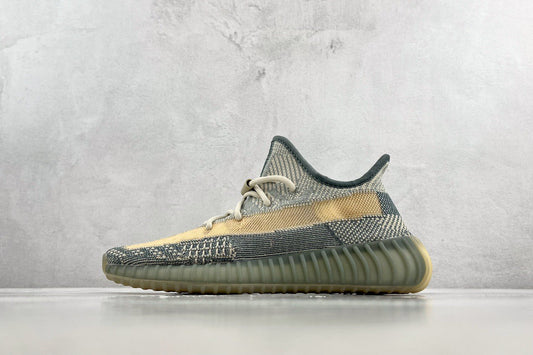 YEEZY BOOST 350 V2