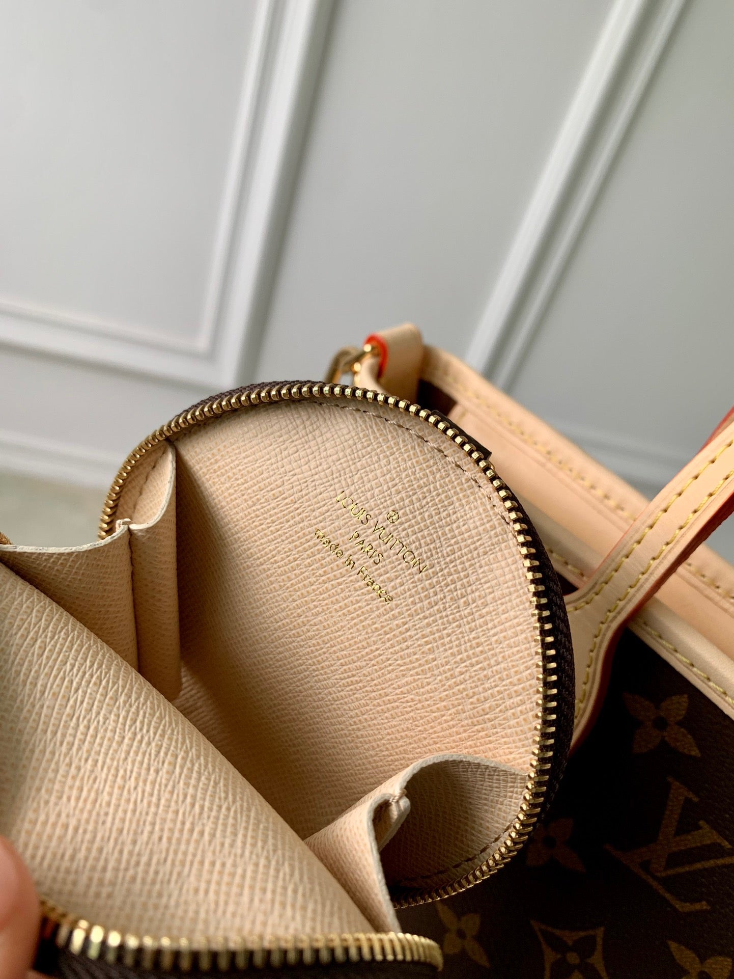 LOU NEVERFULL BB BAG