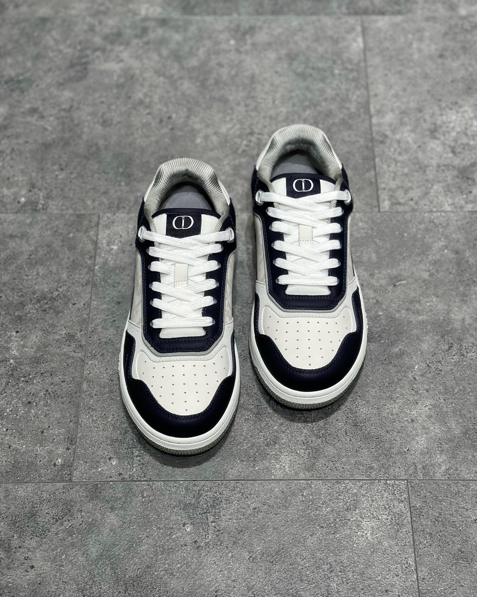 CD B27 SNEAKERS