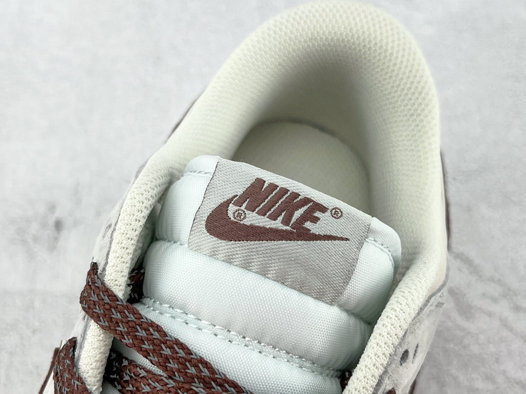 DUNK LOW x OTOMO KATUSHIRO