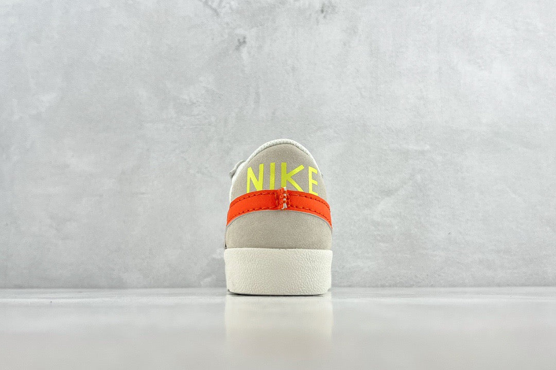 NIKE BLAZER LOW SWOOSH