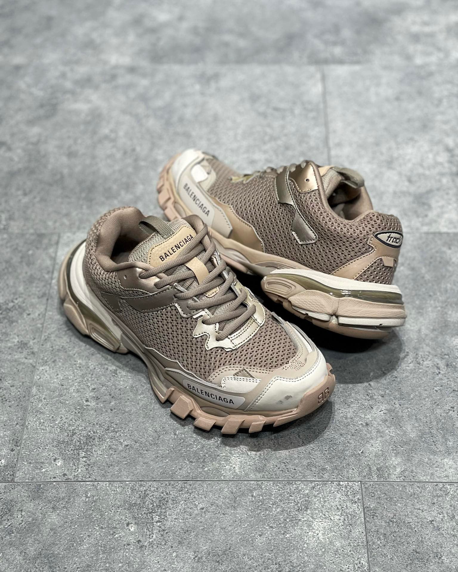 BAL TRACK 3 SNEAKERS