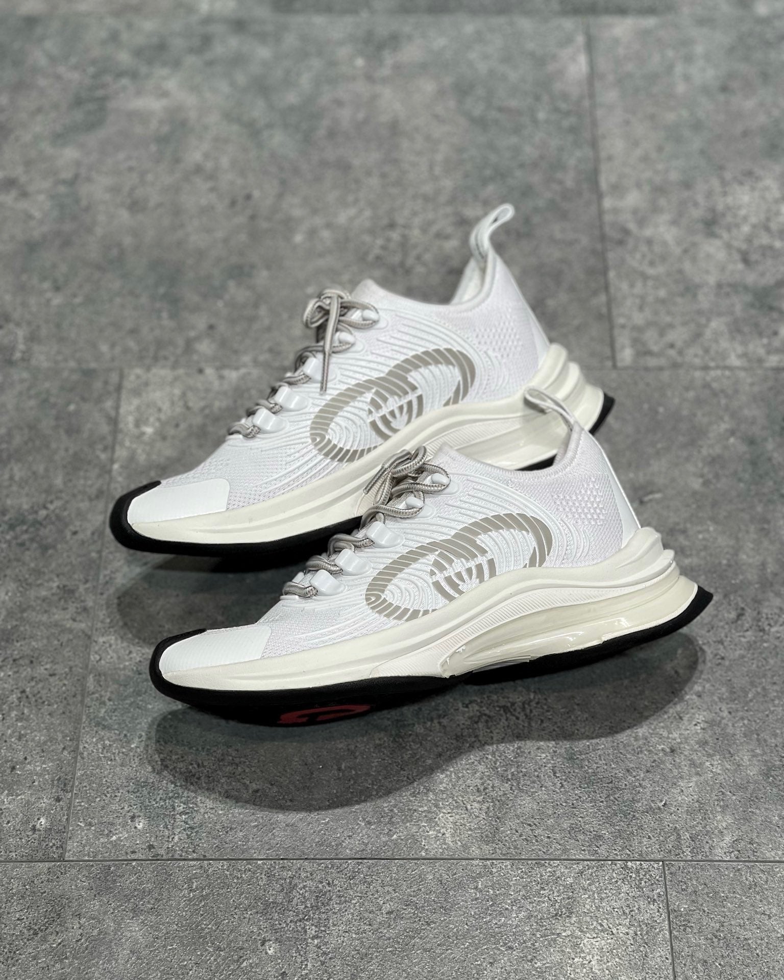 GG RUN SNEAKER