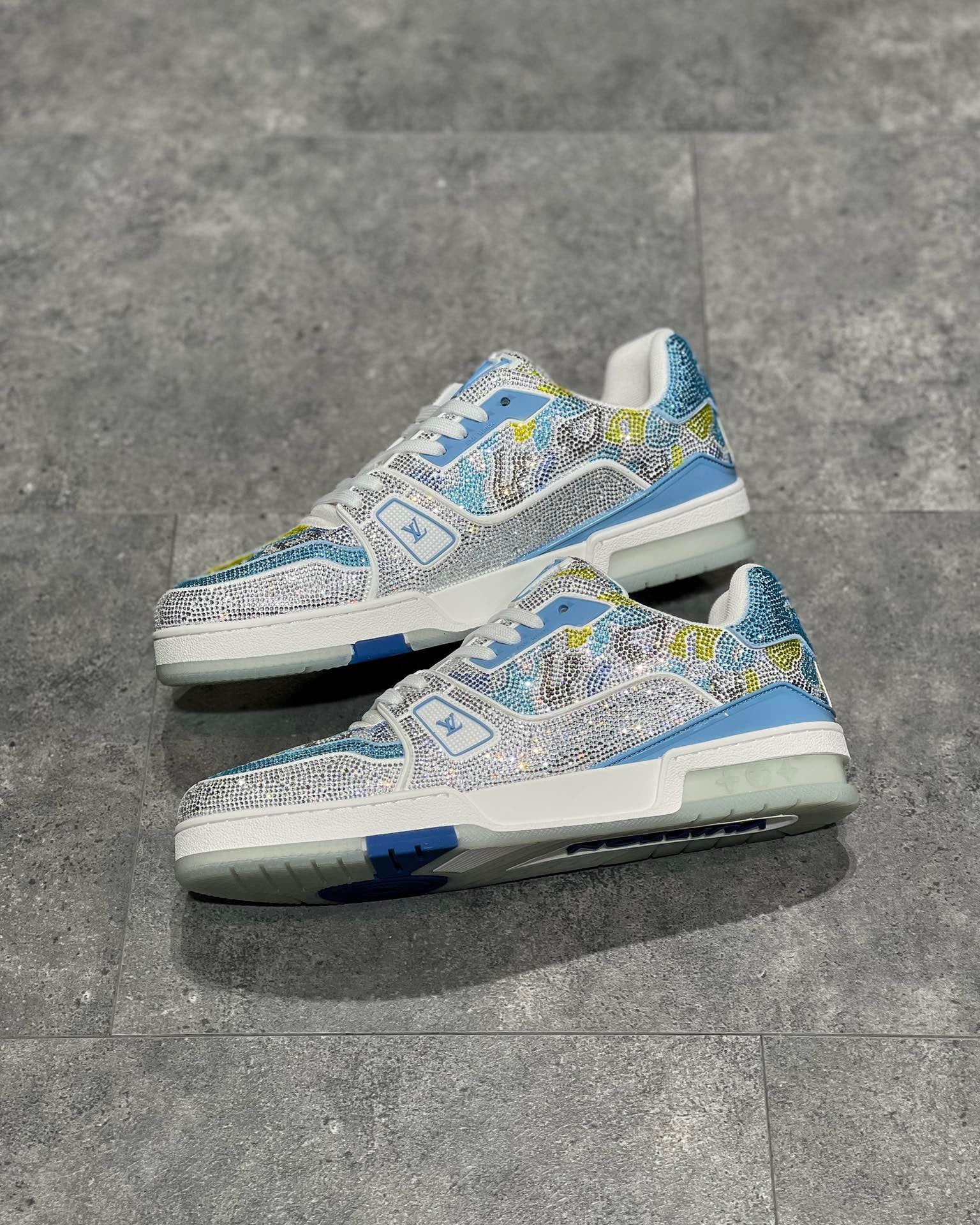 LOU TRAINERS