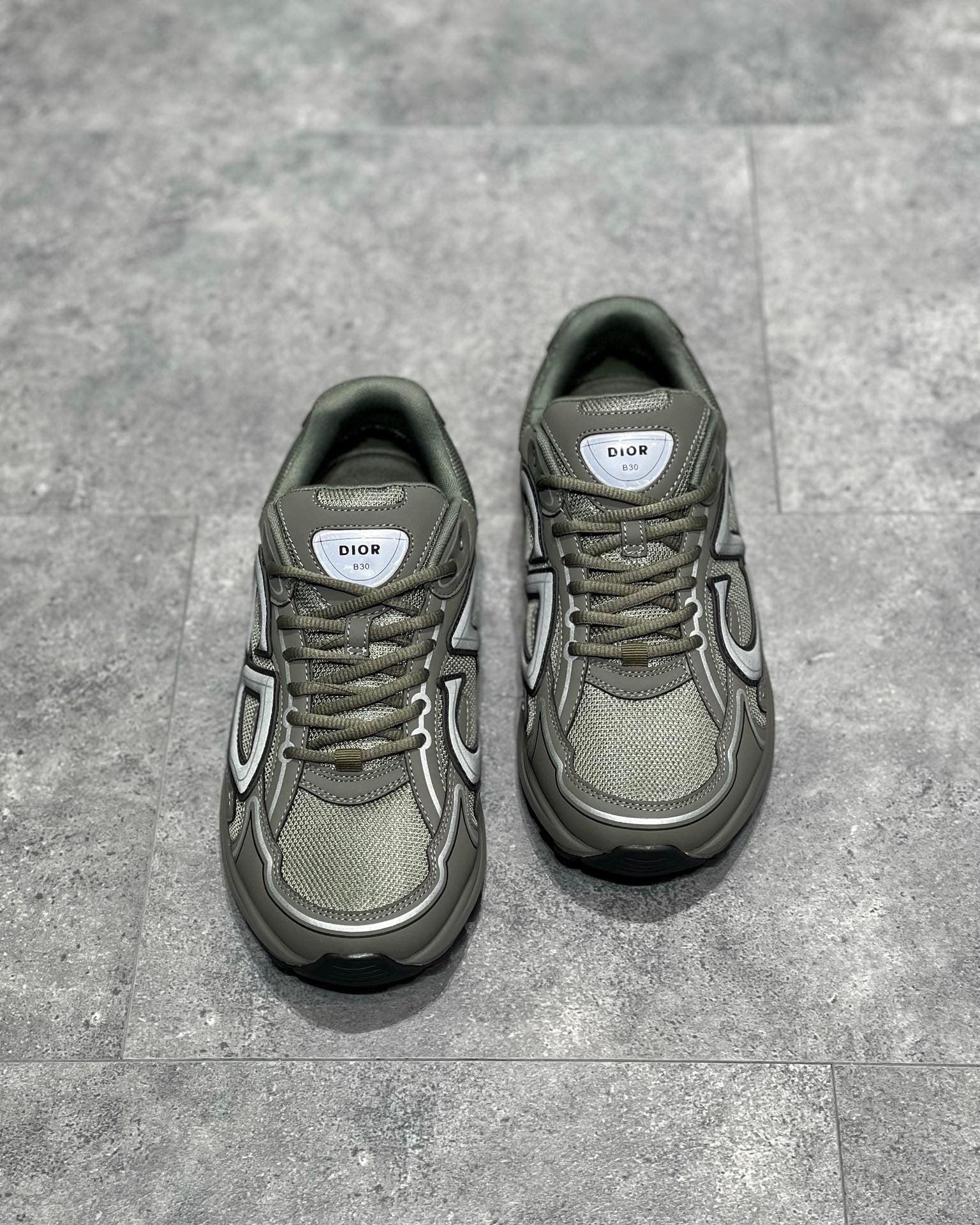 CD B30 SNEAKER