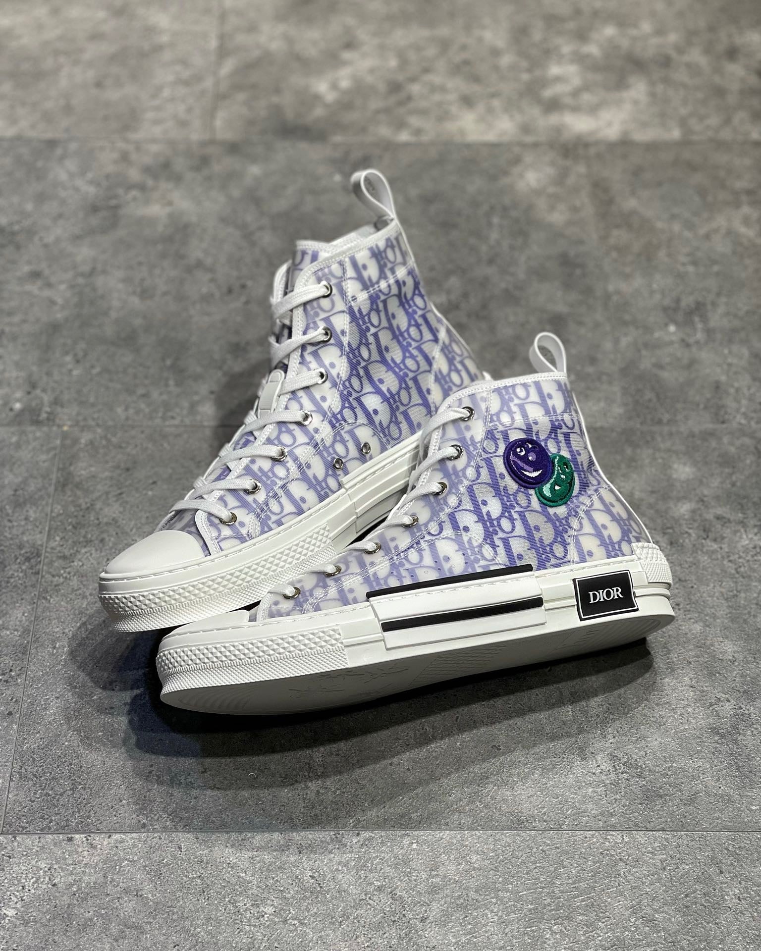 CD B23 SNEAKERS