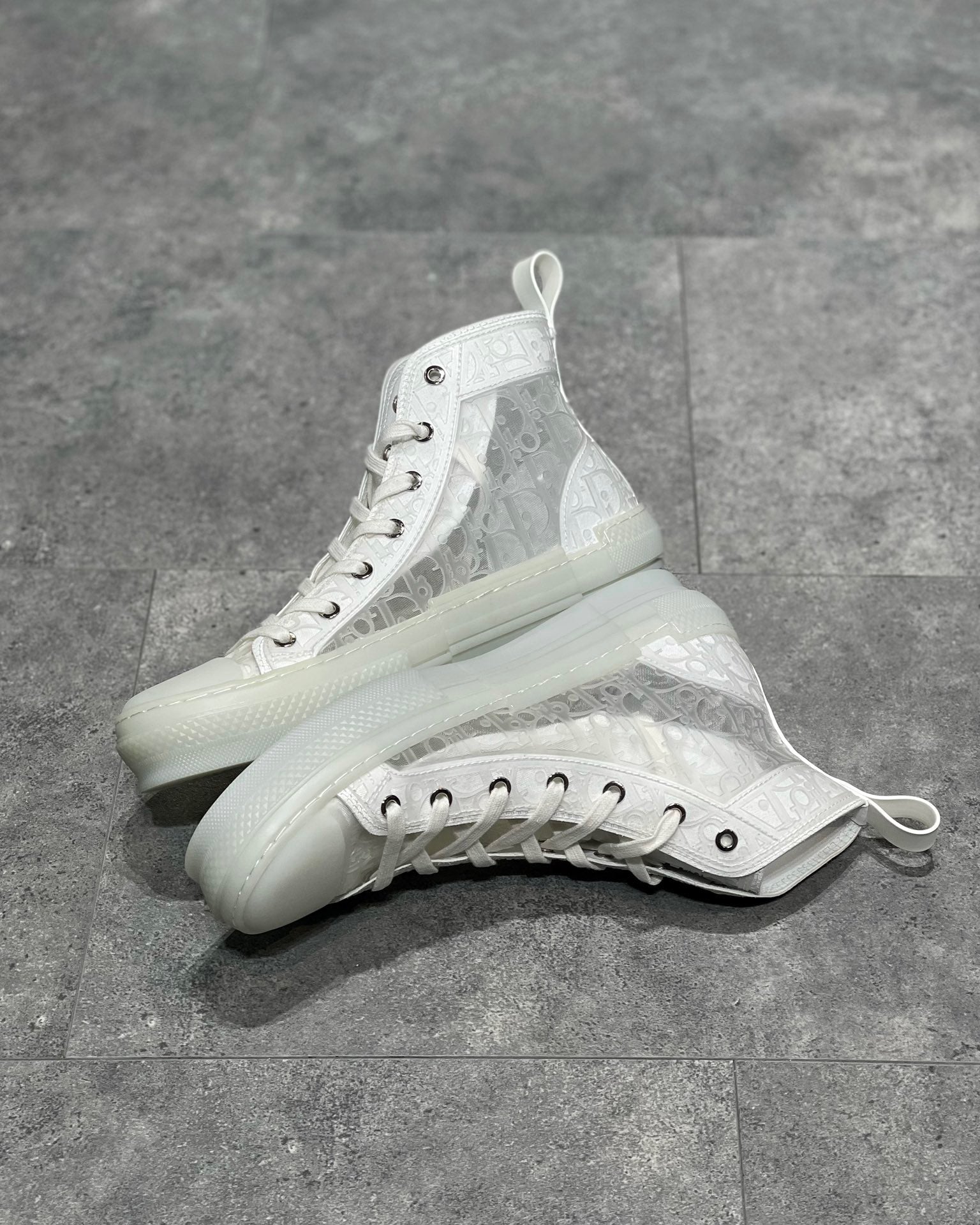 CD B23 SNEAKERS