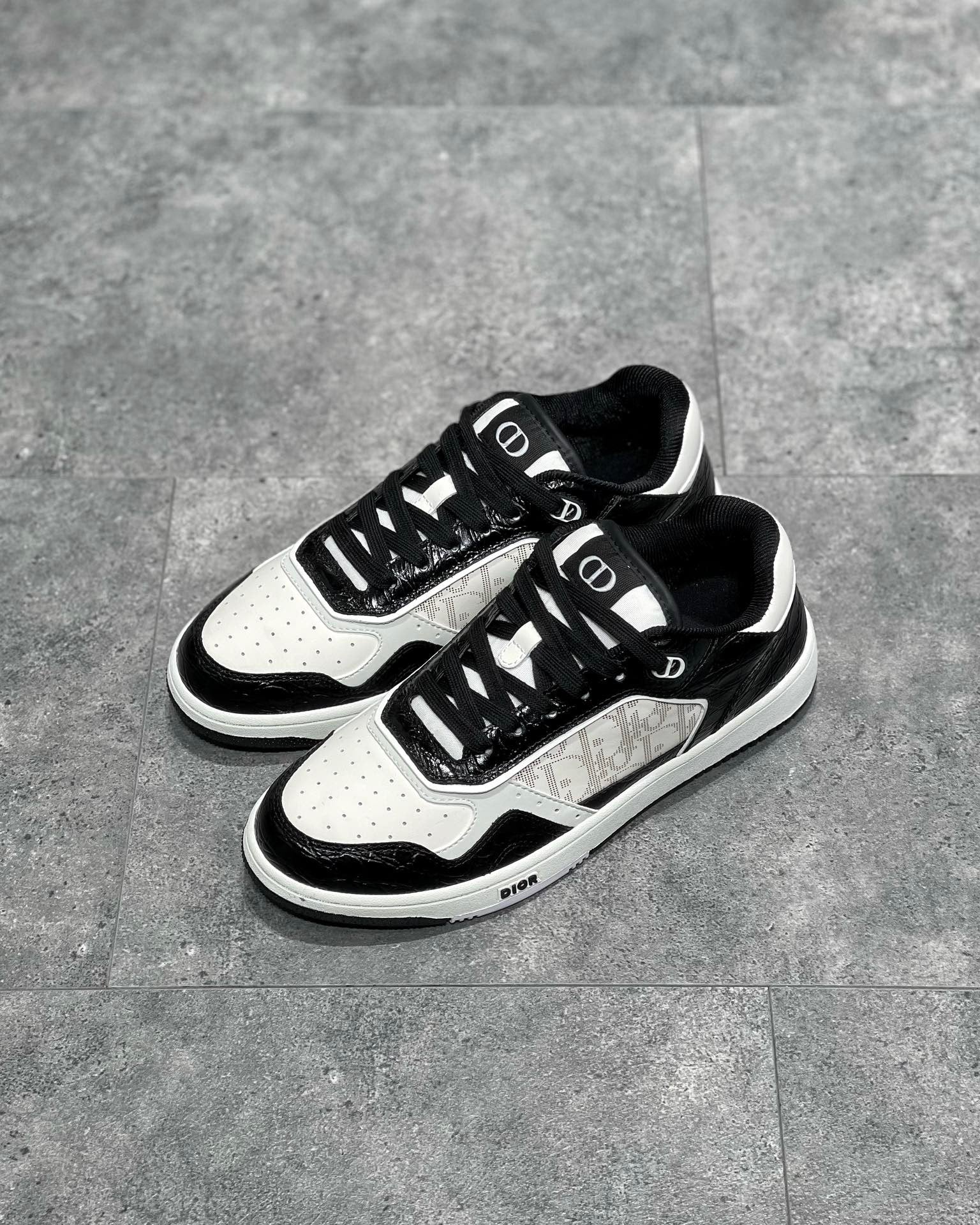 CD B27 SNEAKERS