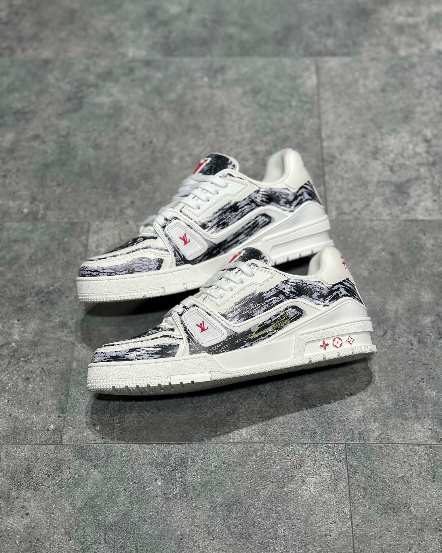 LOU TRAINERS