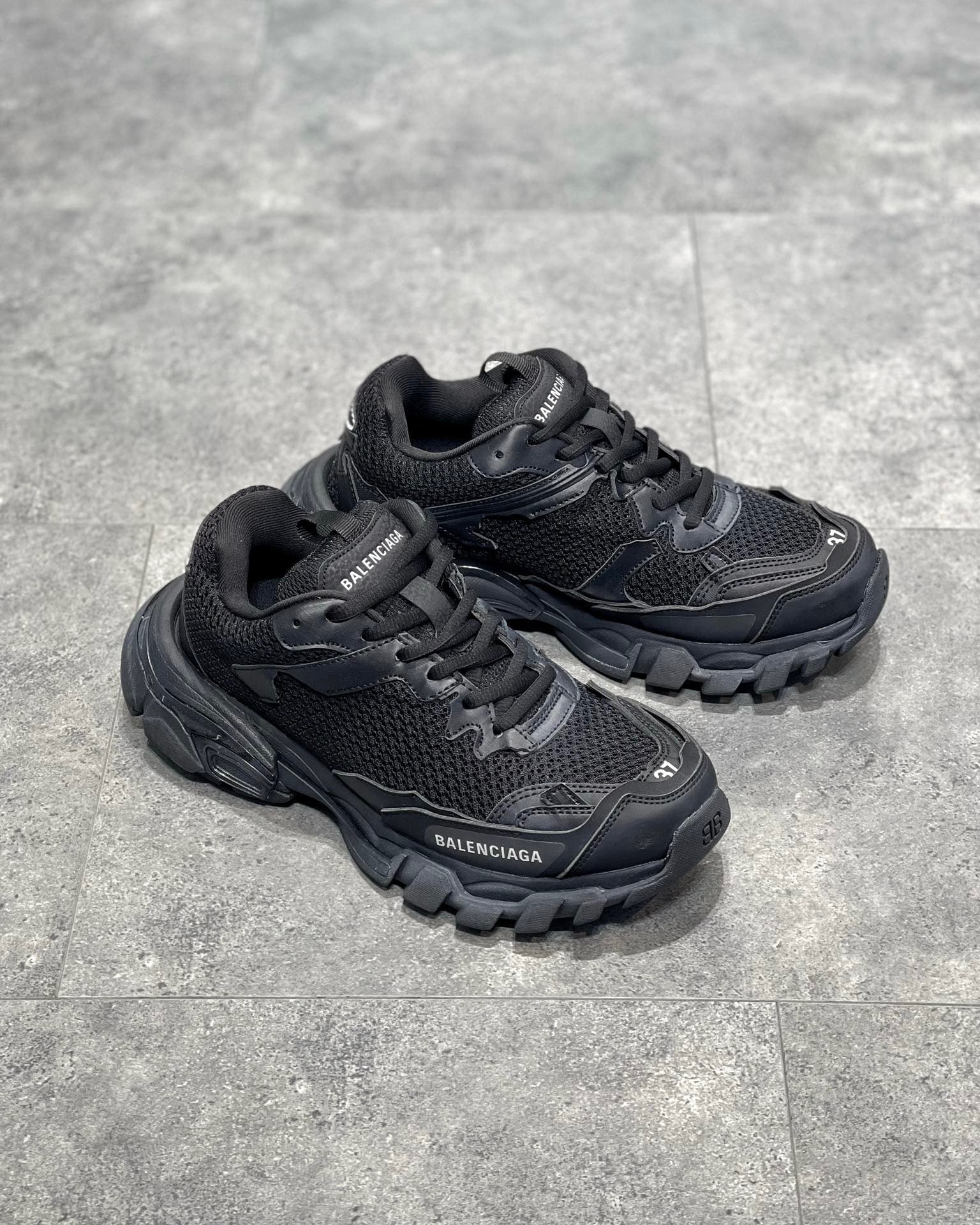 BAL TRACK 3.0 SNEAKERS