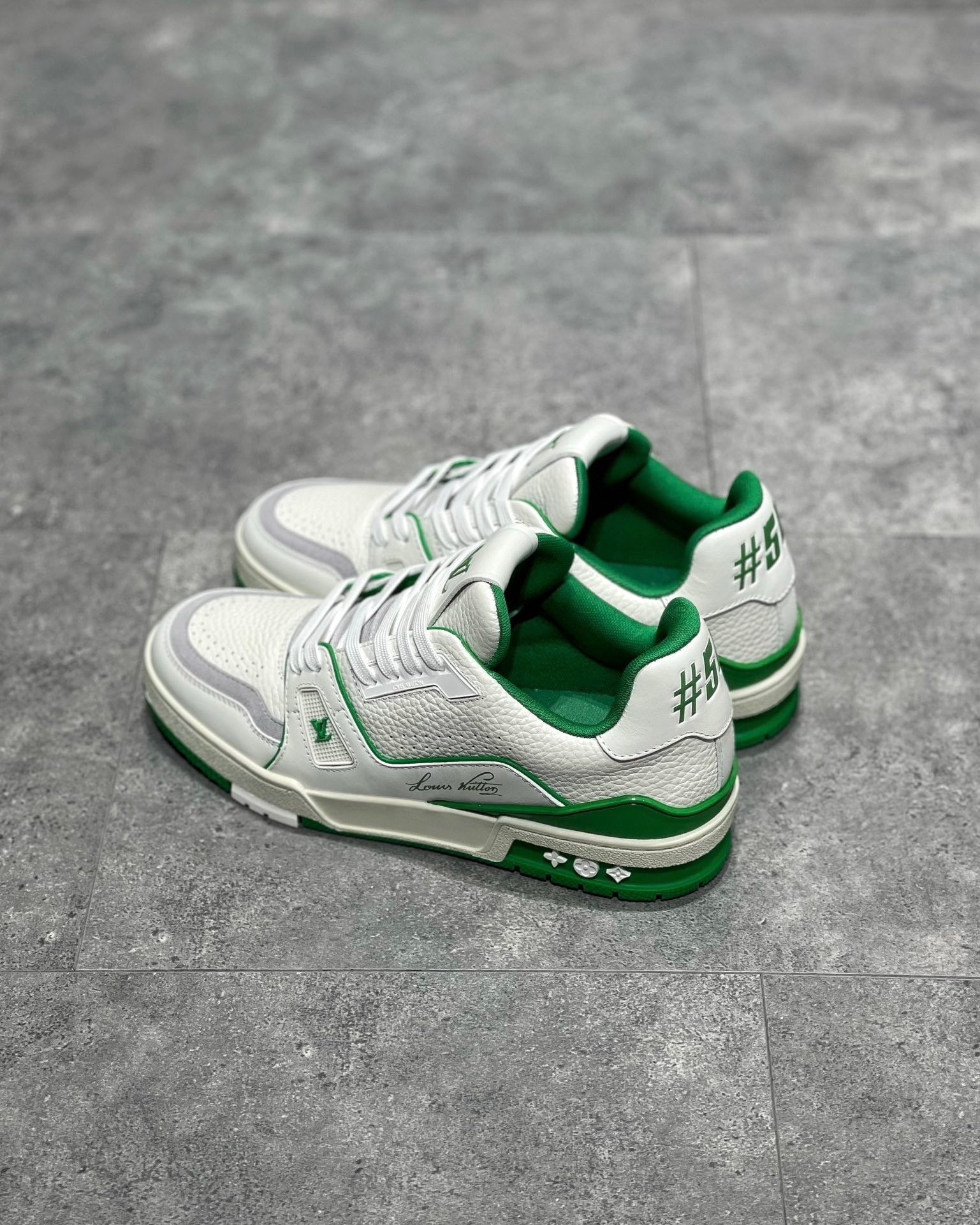 LOU TRAINERS