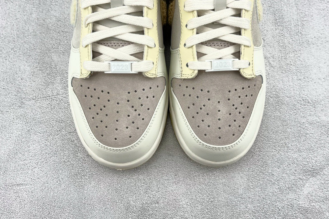 DUNK LOW YEAR OF THE RABBIT