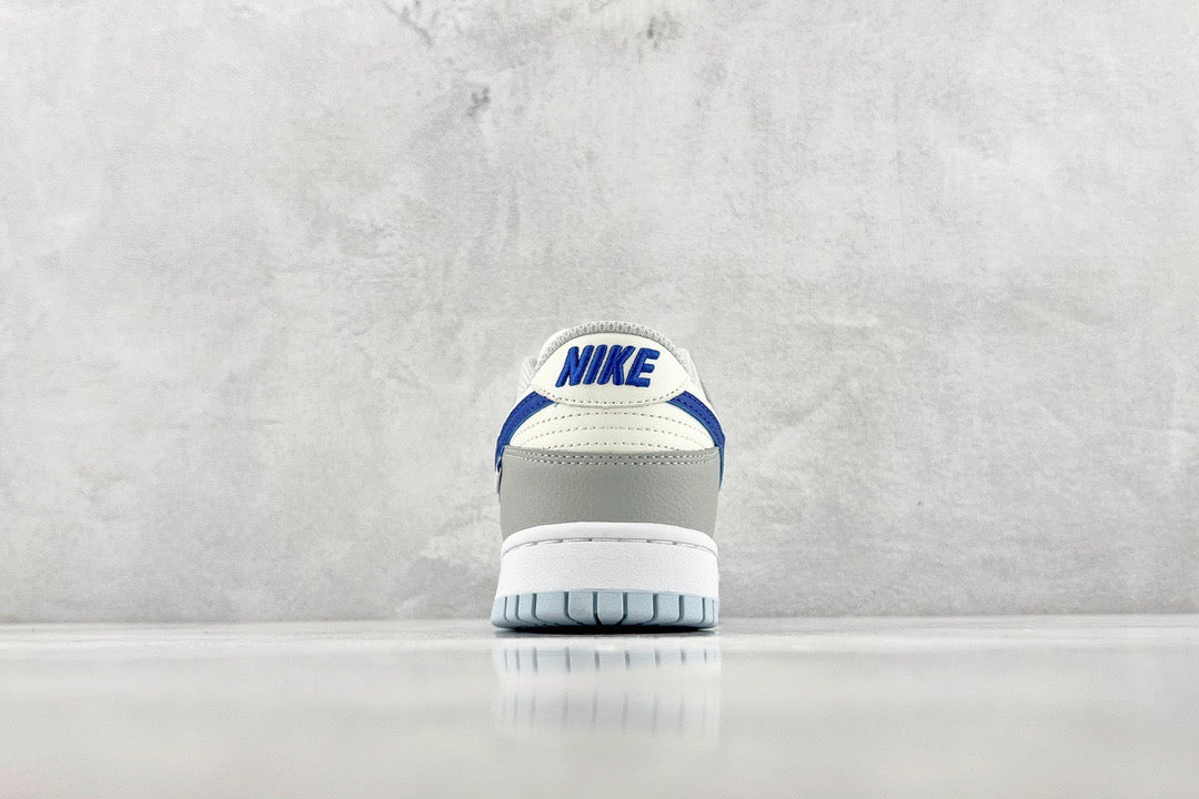 DUNK LOW IVORY HYPER ROYAL