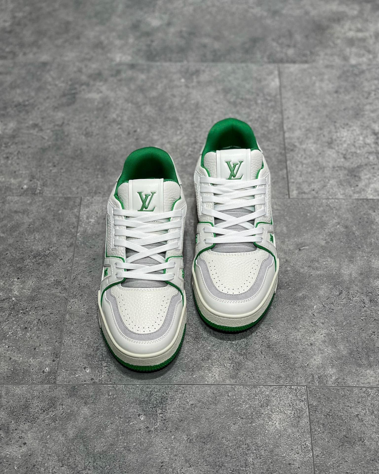 LOU TRAINERS