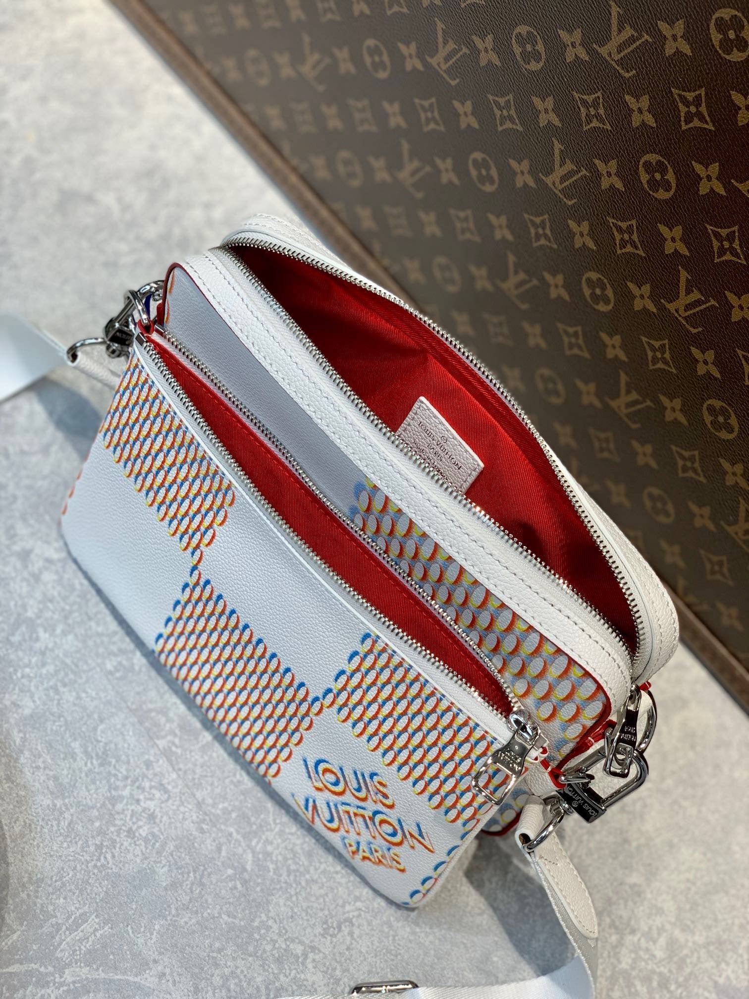 LOU TRIO MESSENGER BAG