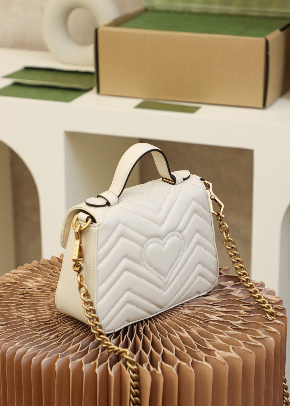 GG MARMONT MINI TOP HANDLE BAG