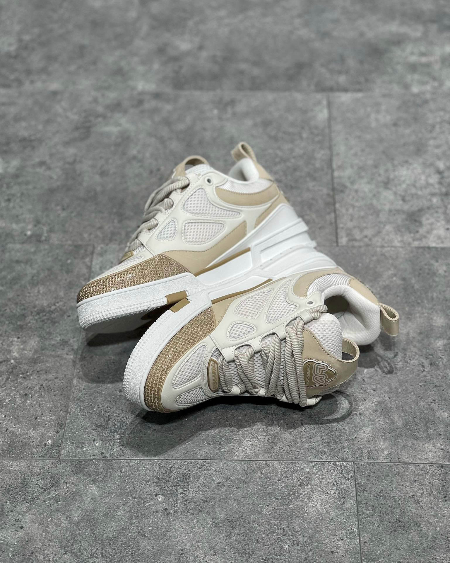 LOU TRAINERS