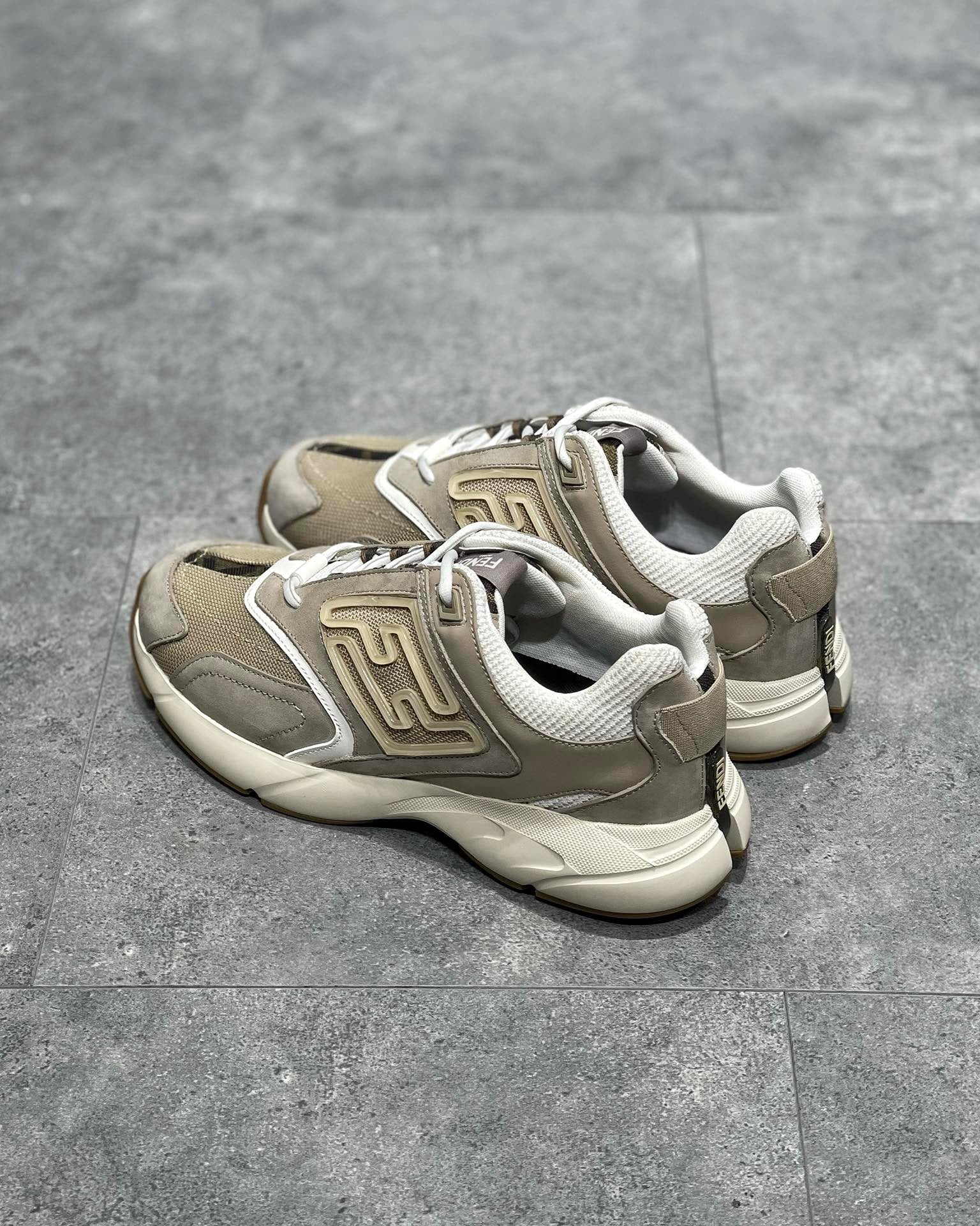 FEN FASTER SNEAKERS