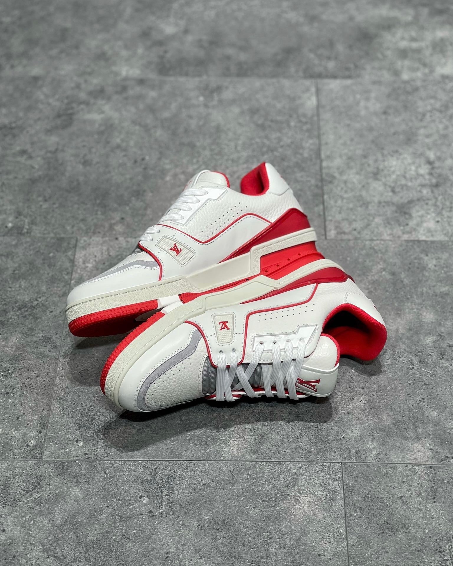 LOU TRAINERS