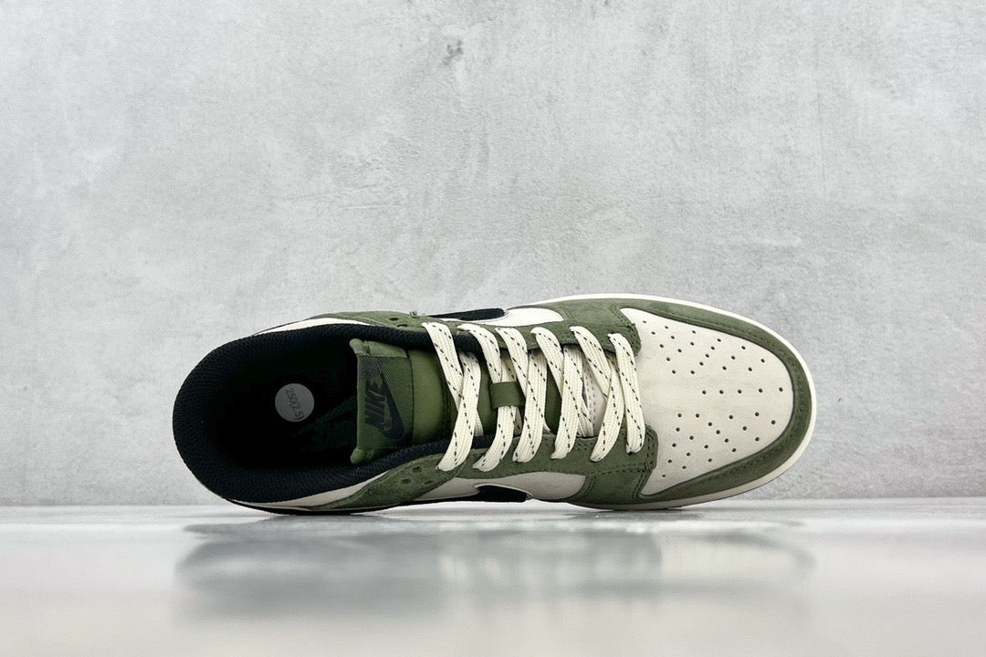 DUNK LOW x OTOMO KATUSHIRO