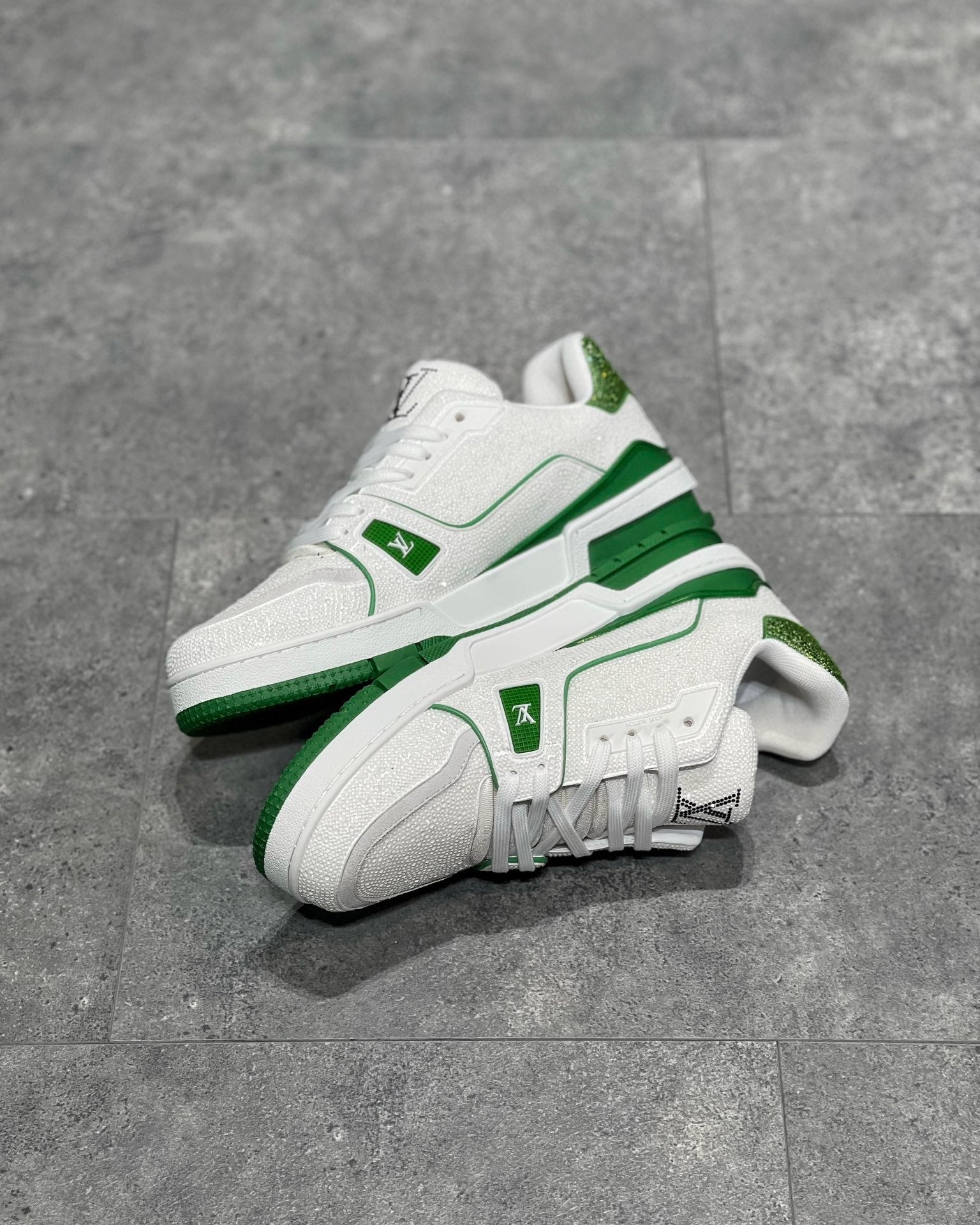 LOU TRAINERS